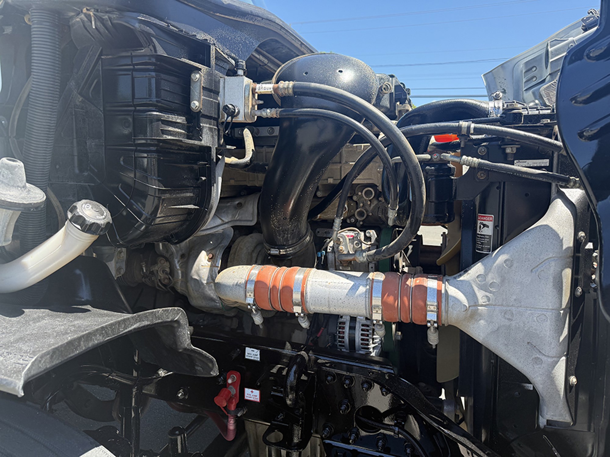 2017 Freightliner Cascadia 113 1778695747307 2017 Freightliner Cascadia 113 1778695747307