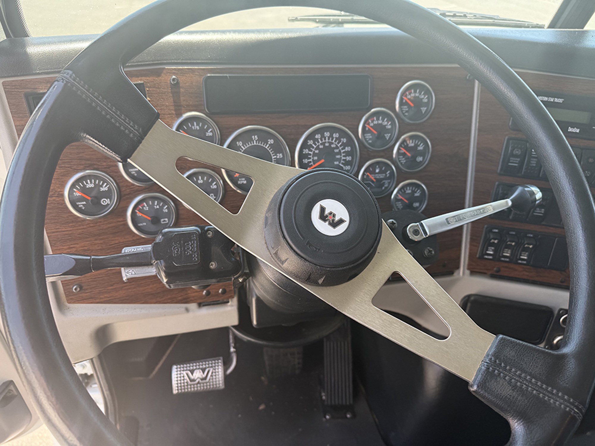 2013 Western Star 4700 1779126795924 2013 Western Star 4700 1779126795924