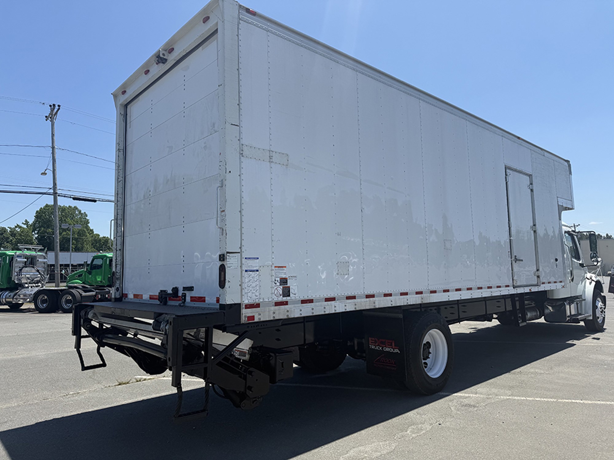 2019 Freightliner M2 2019 Freightliner M2 - image 4 of 6