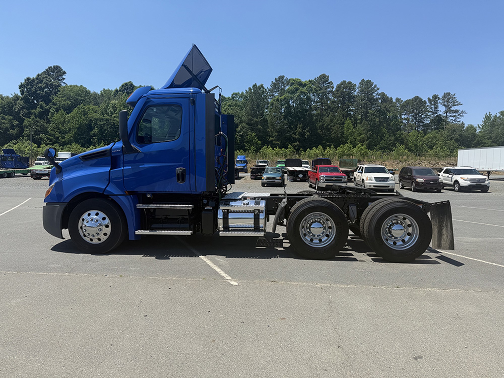 2022 Freightliner PT126DC 1779126947099 2022 Freightliner PT126DC 1779126947099