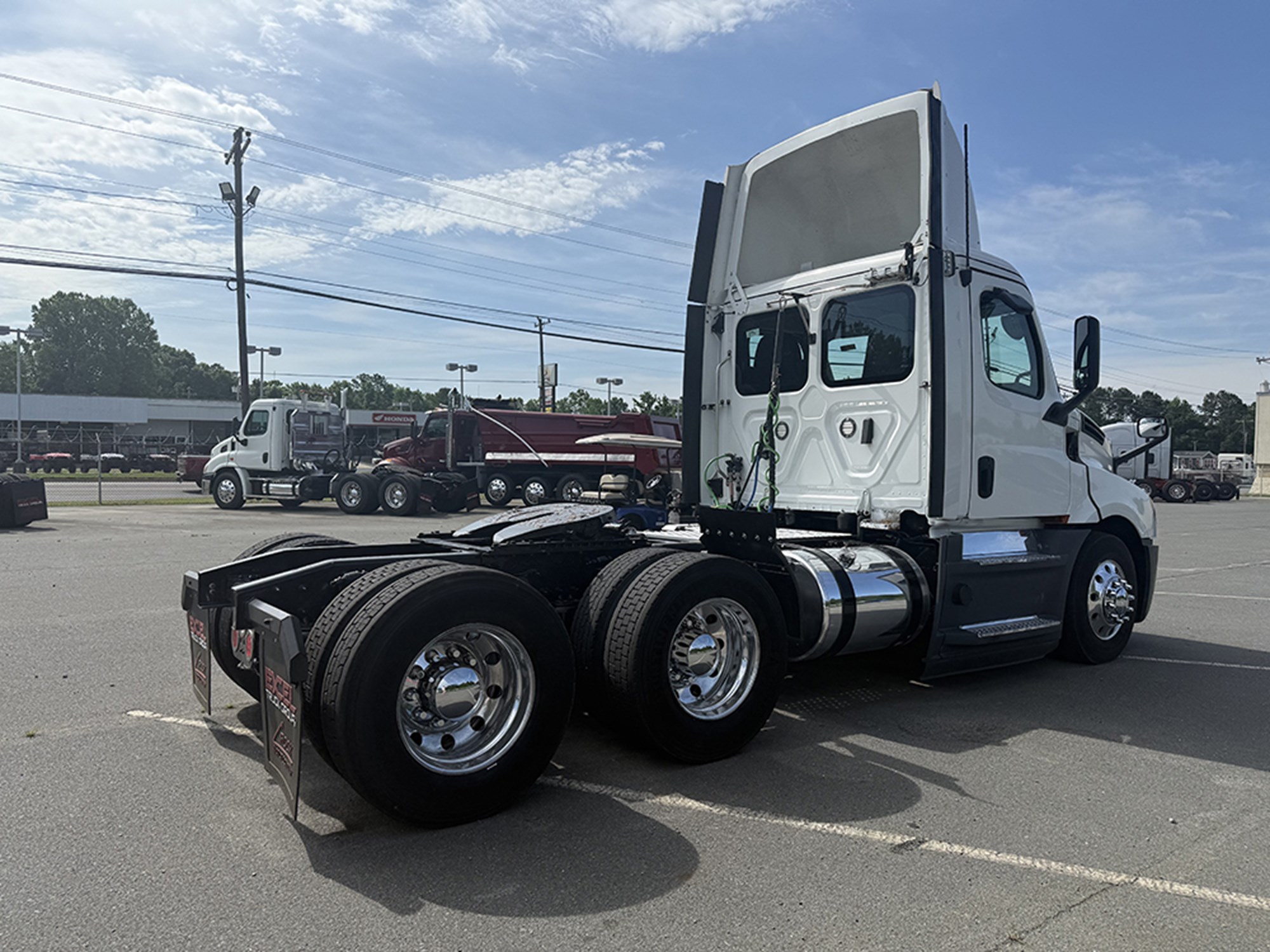 2020 Freightliner Cascadia 126 1779980077458 2020 Freightliner Cascadia 126 1779980077458