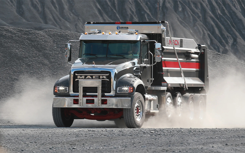 Mack Trucks Legacy Granite - image 4 of 4