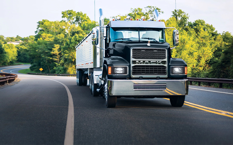 Mack Trucks Pinnacle Mack Trucks Pinnacle - image 1 of 6