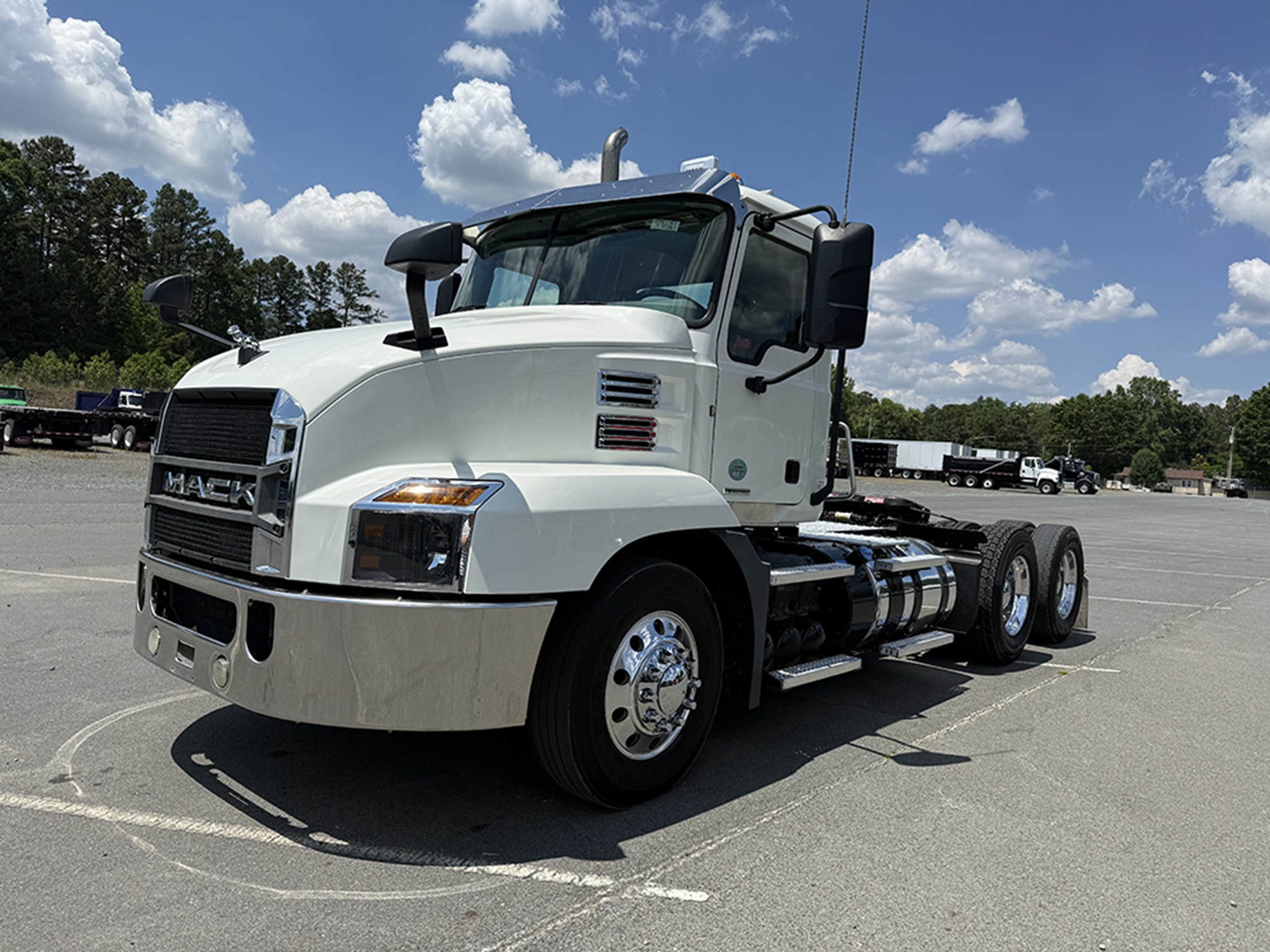 2020 Mack Anthem 1779301680428 2020 Mack Anthem 1779301680428