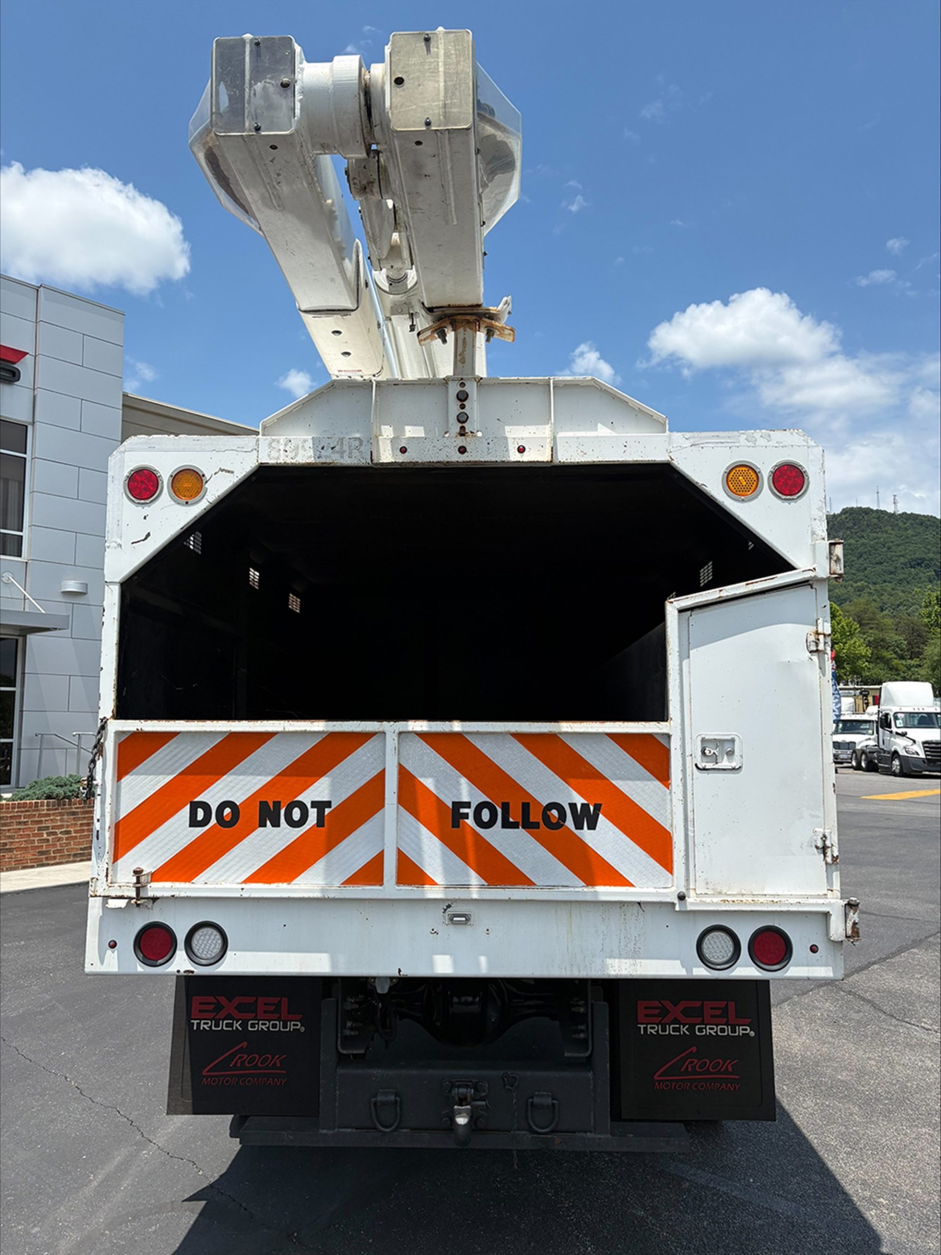 2019 Freightliner M2106 2019 Freightliner M2106 - image 5 of 6