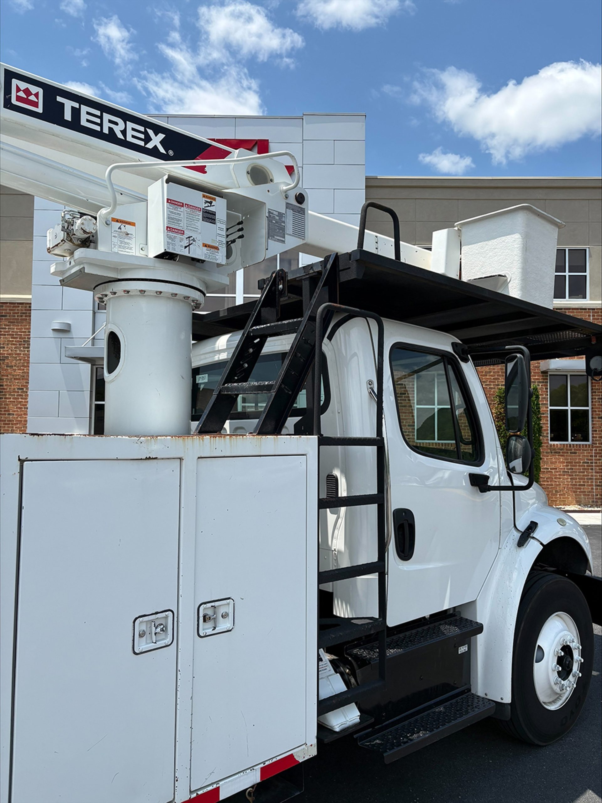 2019 Freightliner M2106 2019 Freightliner M2106 - image 6 of 6