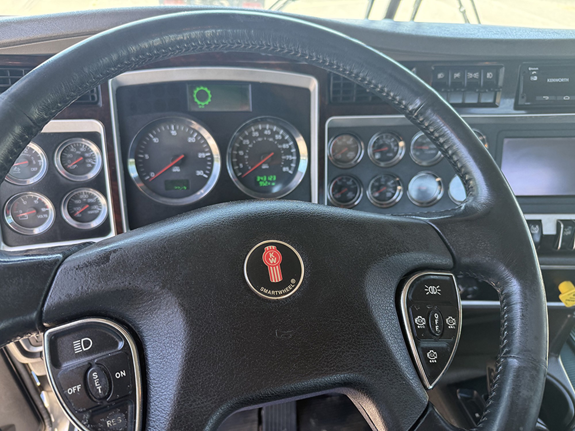 2019 Kenworth T8 Series 1780508719923 2019 Kenworth T8 Series 1780508719923