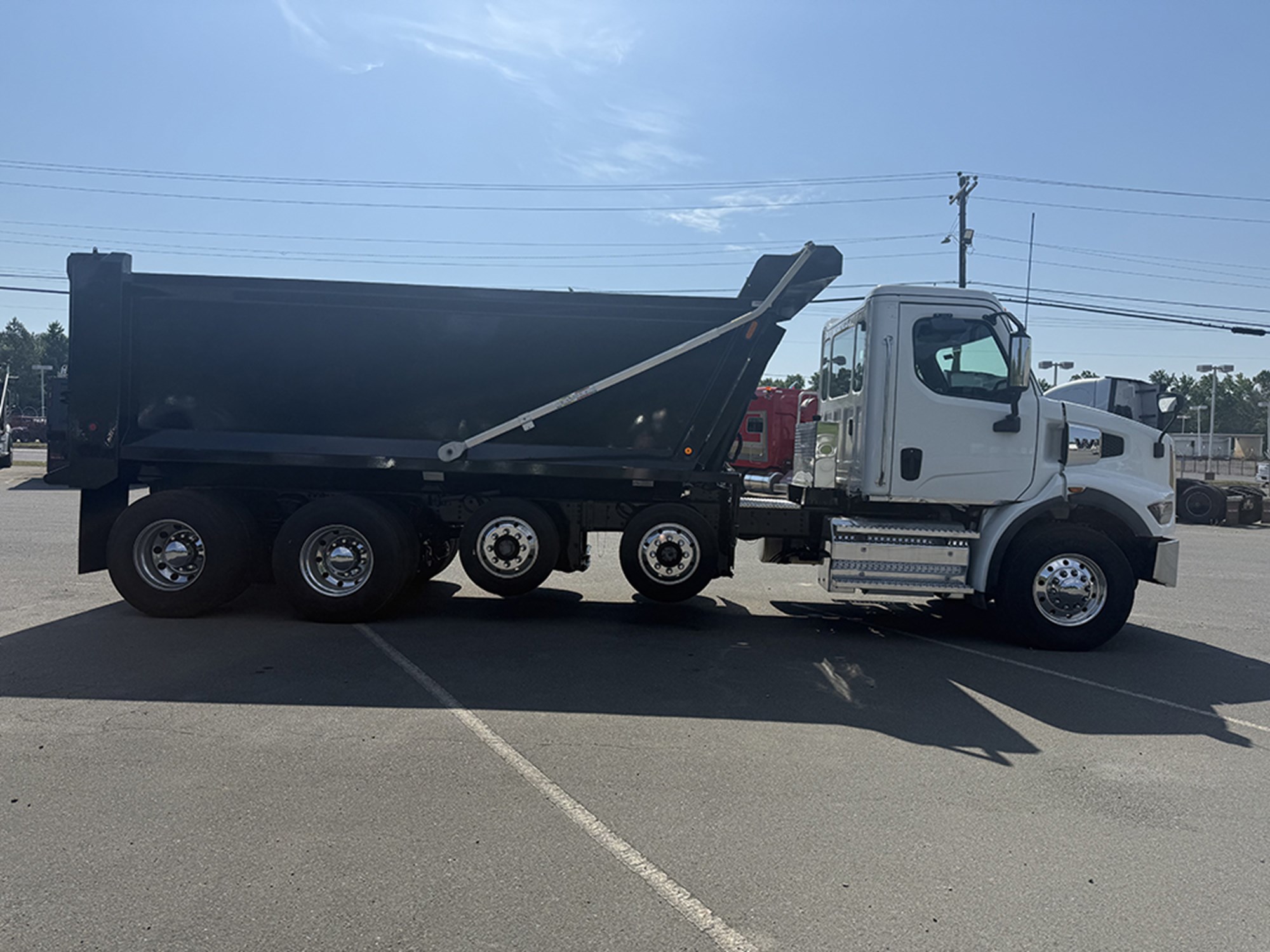 2025 Western Star 47X 1781278731688 2025 Western Star 47X 1781278731688