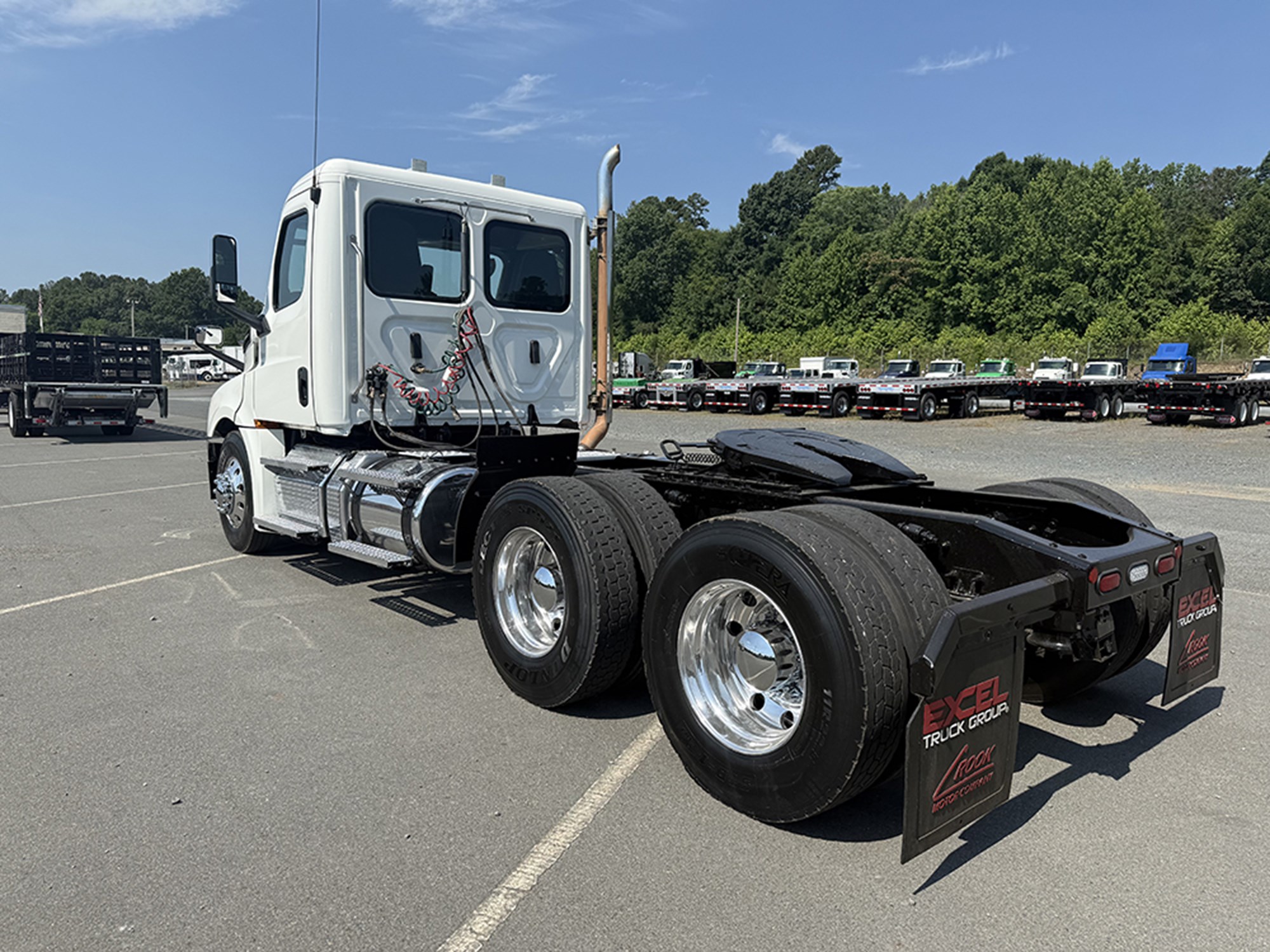 2020 Freightliner Cascadia 126 1781280210522 2020 Freightliner Cascadia 126 1781280210522
