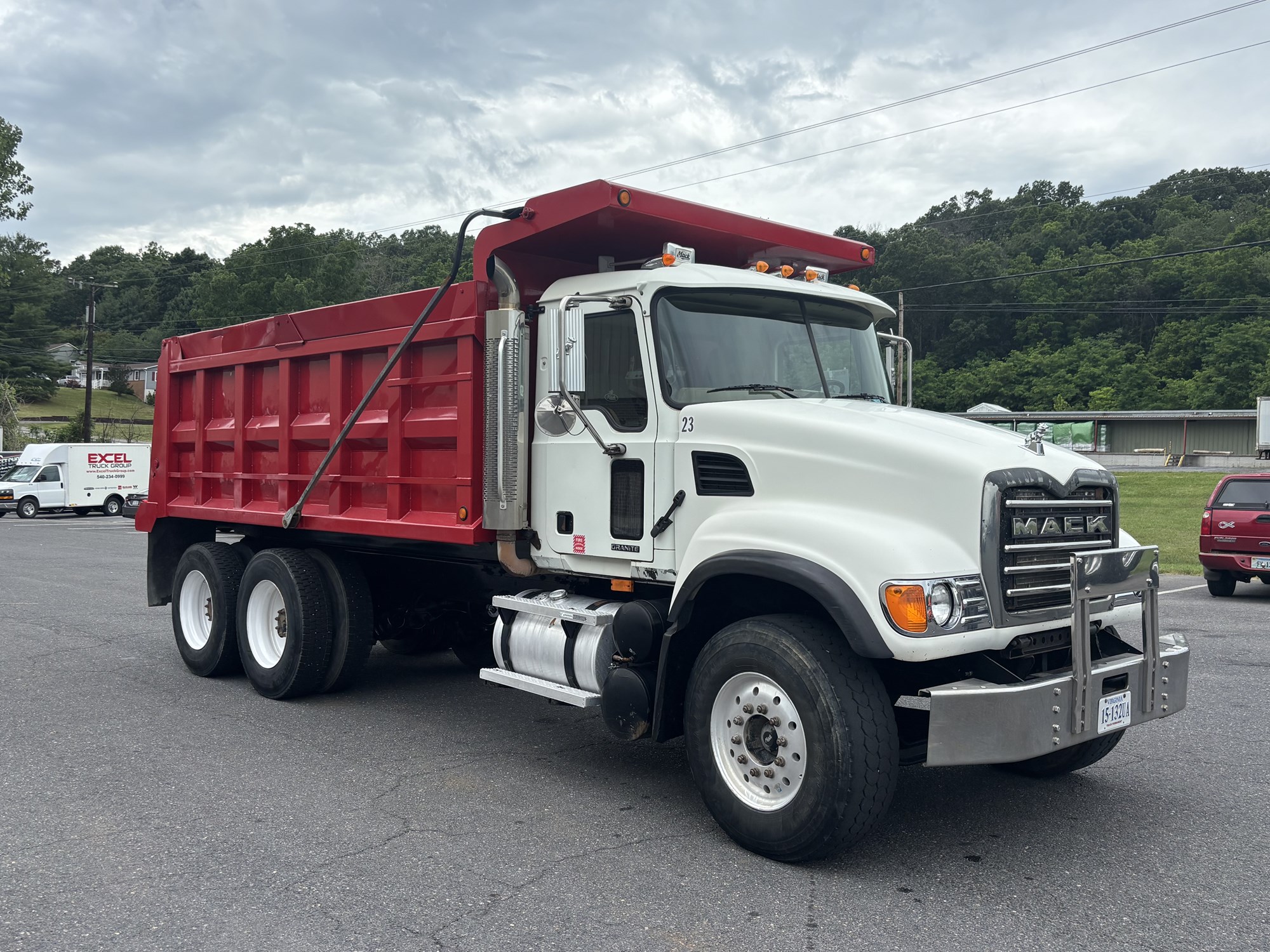 2007 Mack Granite 2007 Mack Granite - image 2 of 6