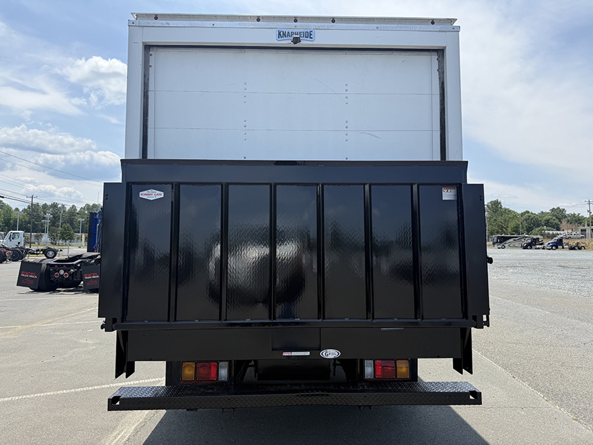 2020 Isuzu NPR 1782412778260 2020 Isuzu NPR 1782412778260