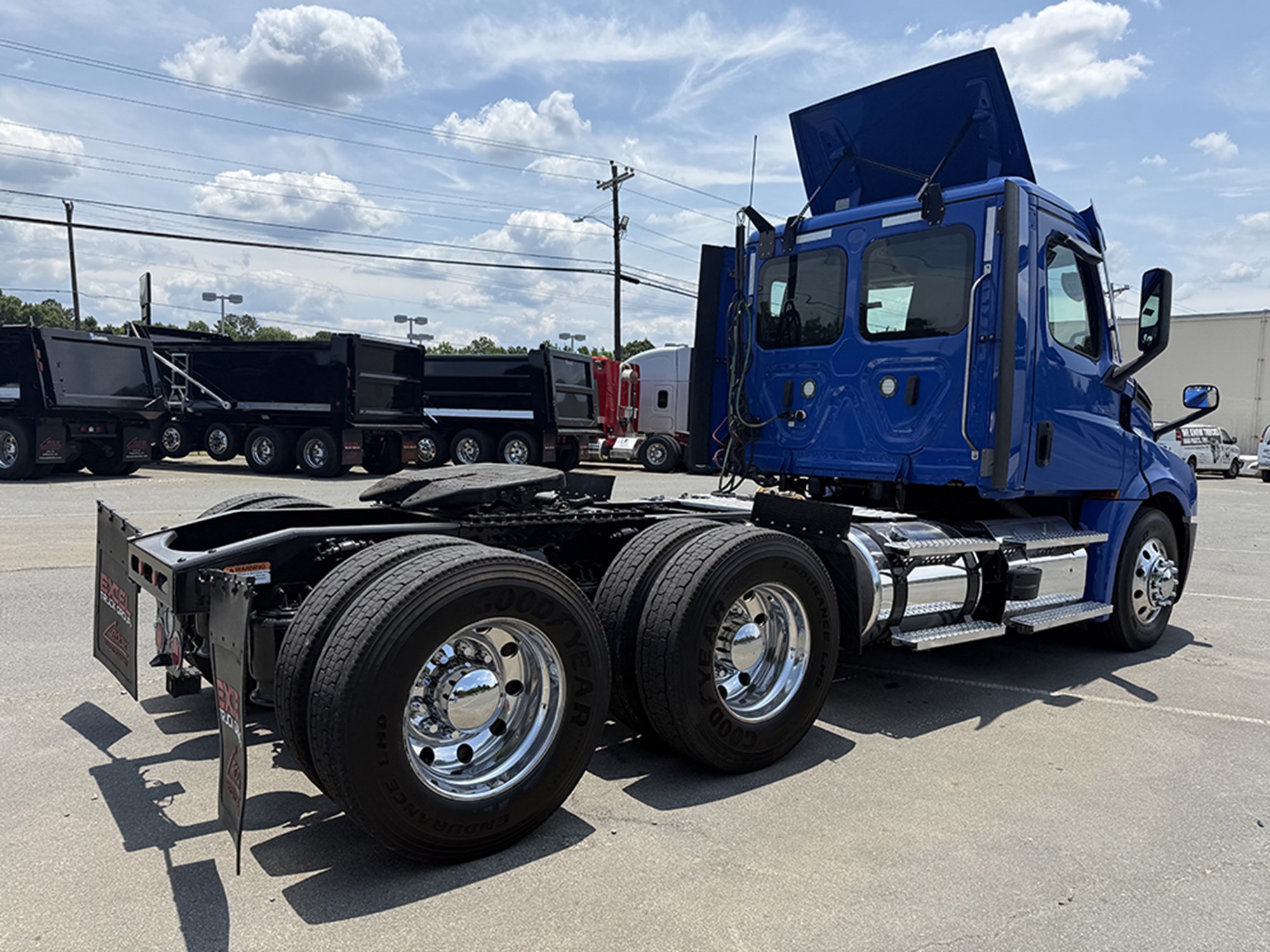 2022 Freightliner PT126 2022 Freightliner PT126 - image 4 of 6