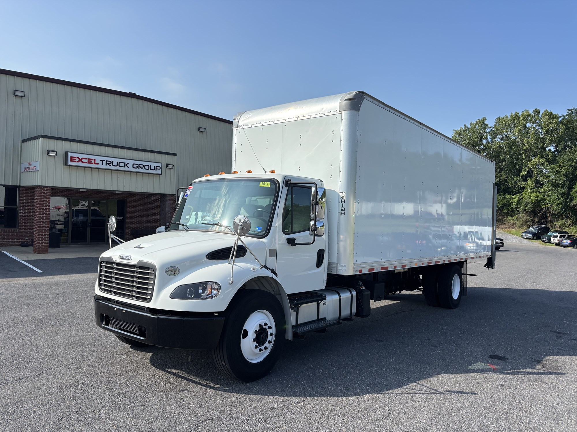 2021 Freightliner M2 1782831137460 2021 Freightliner M2 1782831137460