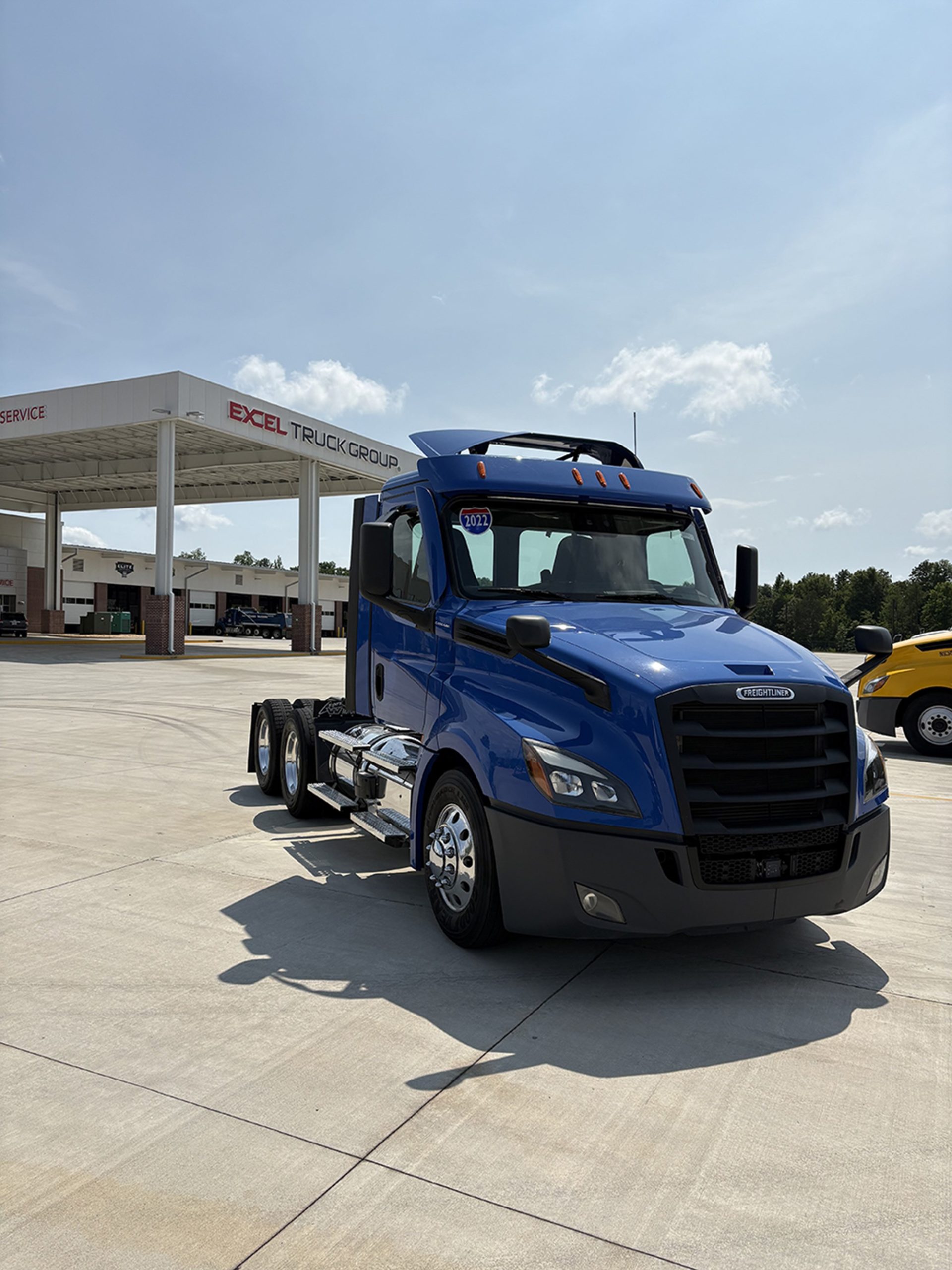 2022 Freightliner PT126DC 2022 Freightliner PT126DC - image 2 of 6