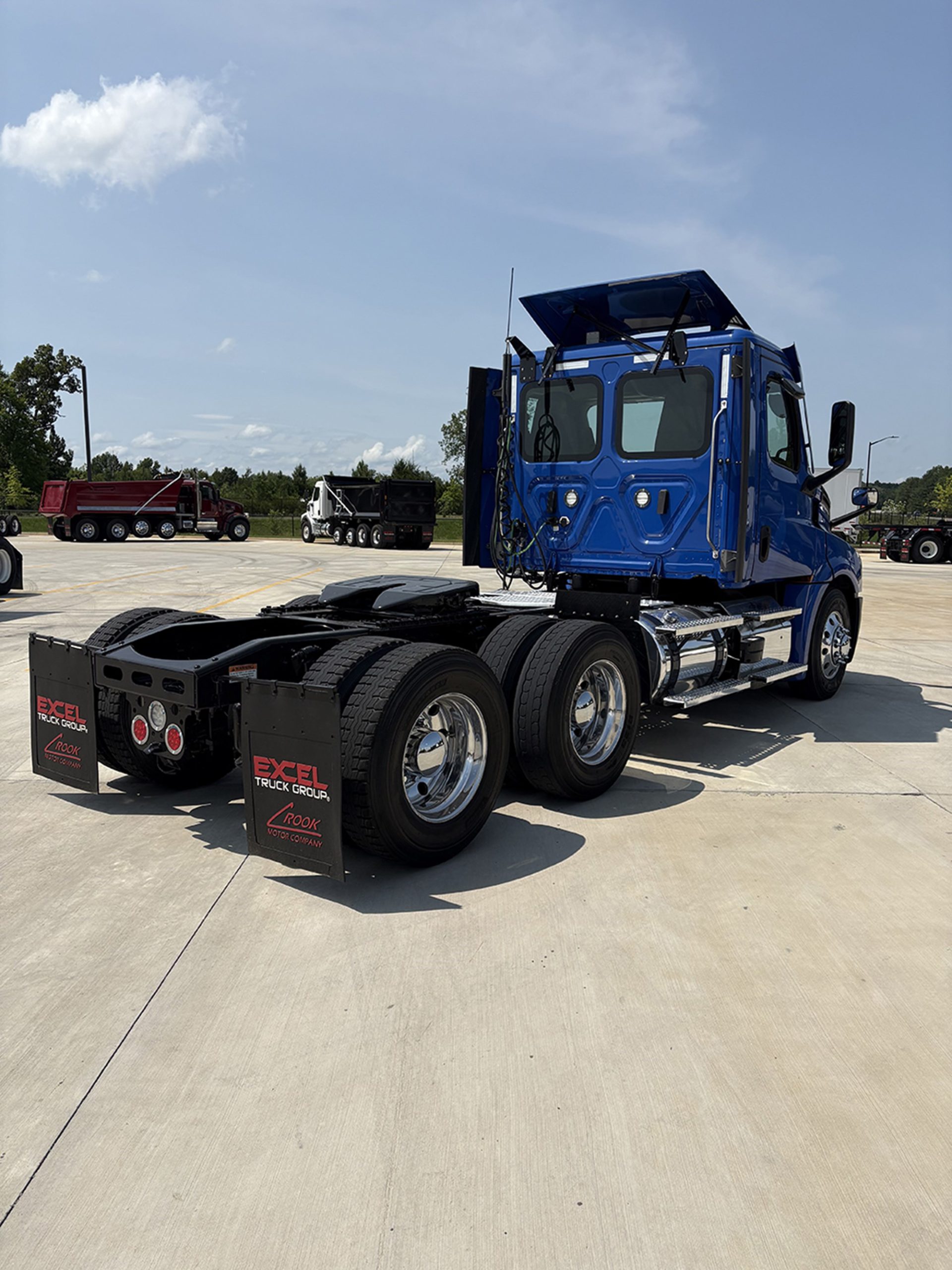 2022 Freightliner PT126DC 2022 Freightliner PT126DC - image 4 of 6