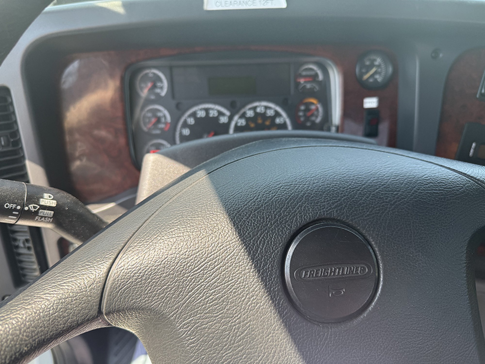 2017 Freightliner 108SD 1783006065483 2017 Freightliner 108SD 1783006065483