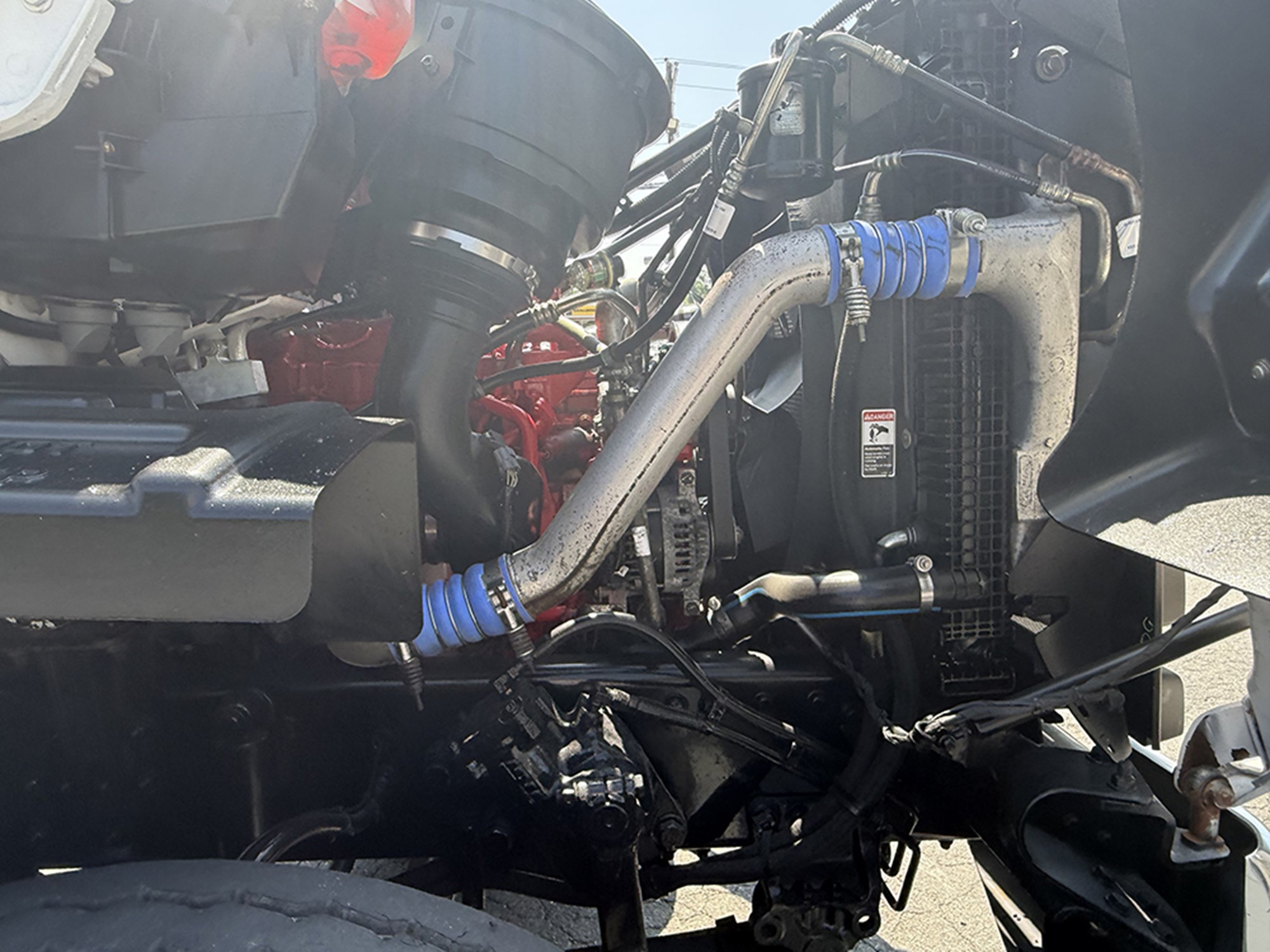 2017 Freightliner 108SD 1783006066213 2017 Freightliner 108SD 1783006066213