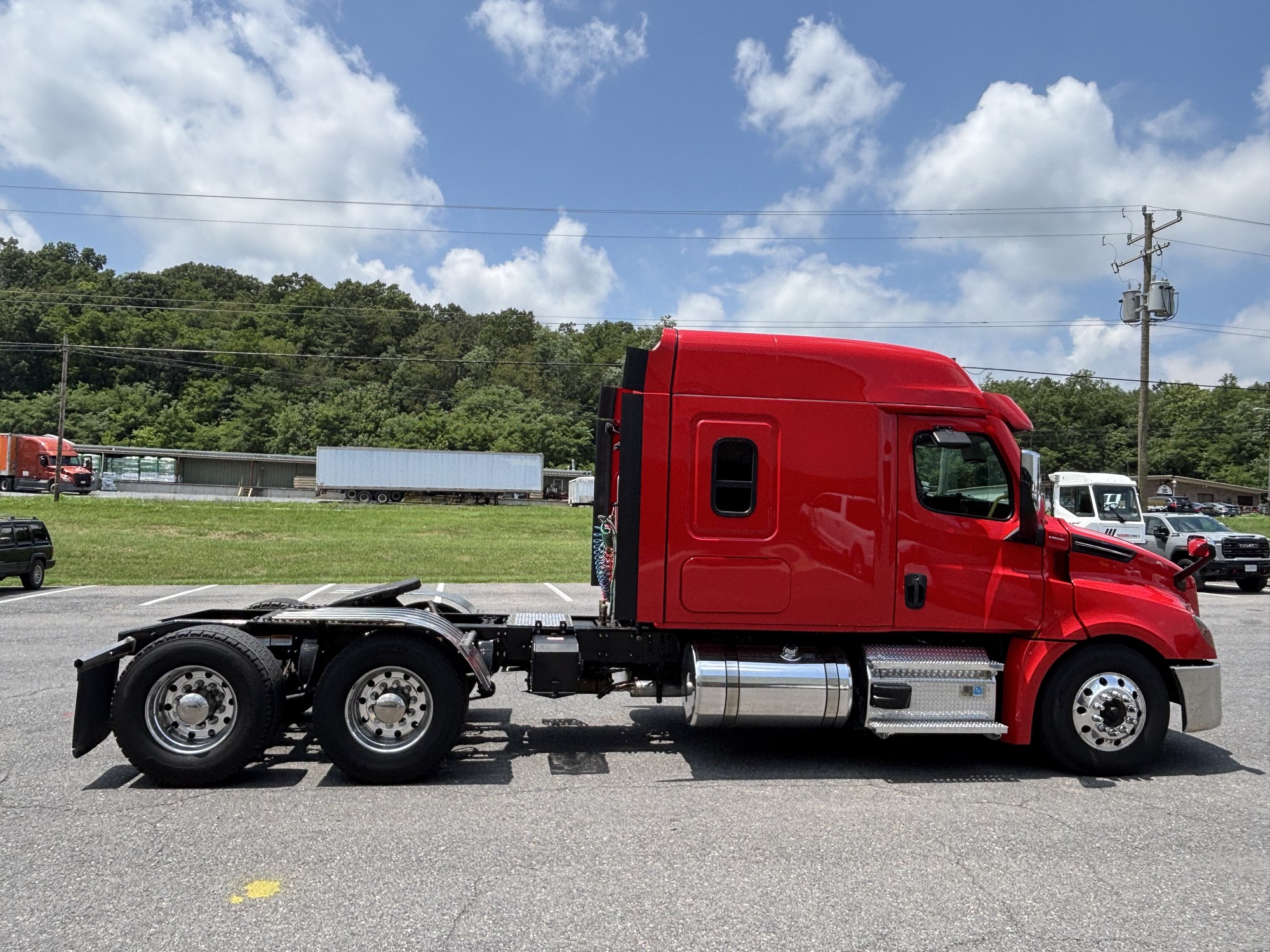 2020 FREIGHTLINER CASCADIA 126 1783536055127 2020 FREIGHTLINER CASCADIA 126 1783536055127