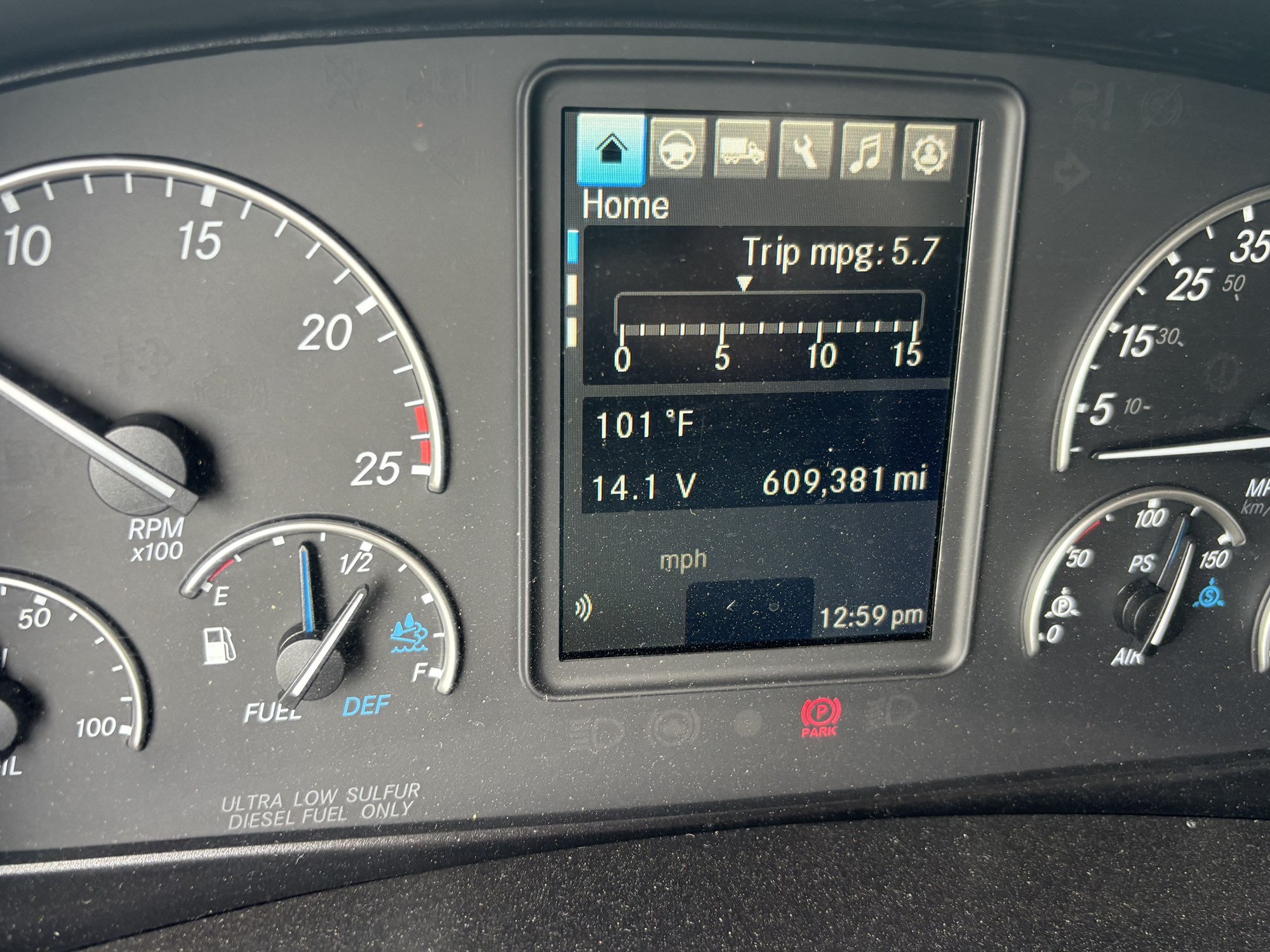 2020 FREIGHTLINER CASCADIA 126 1783536061577 2020 FREIGHTLINER CASCADIA 126 1783536061577
