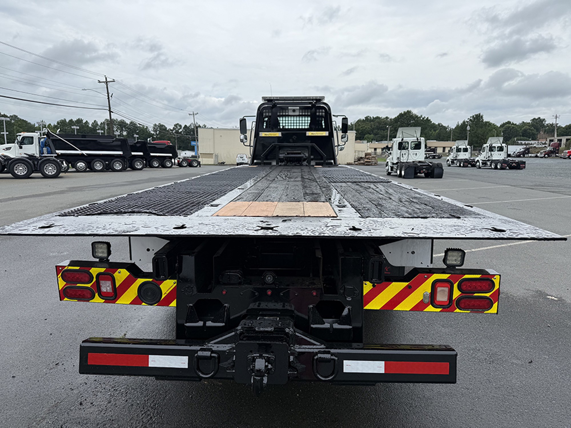 2020 Freightliner M2 2020 Freightliner M2 - image 5 of 6