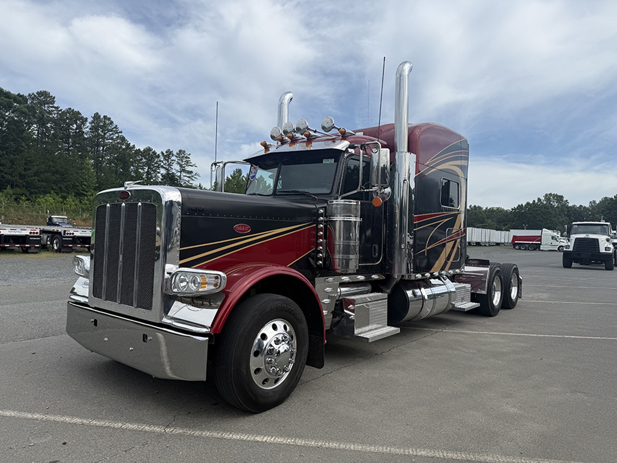 2021 Peterbilt 567 1784644544635 2021 Peterbilt 567 1784644544635