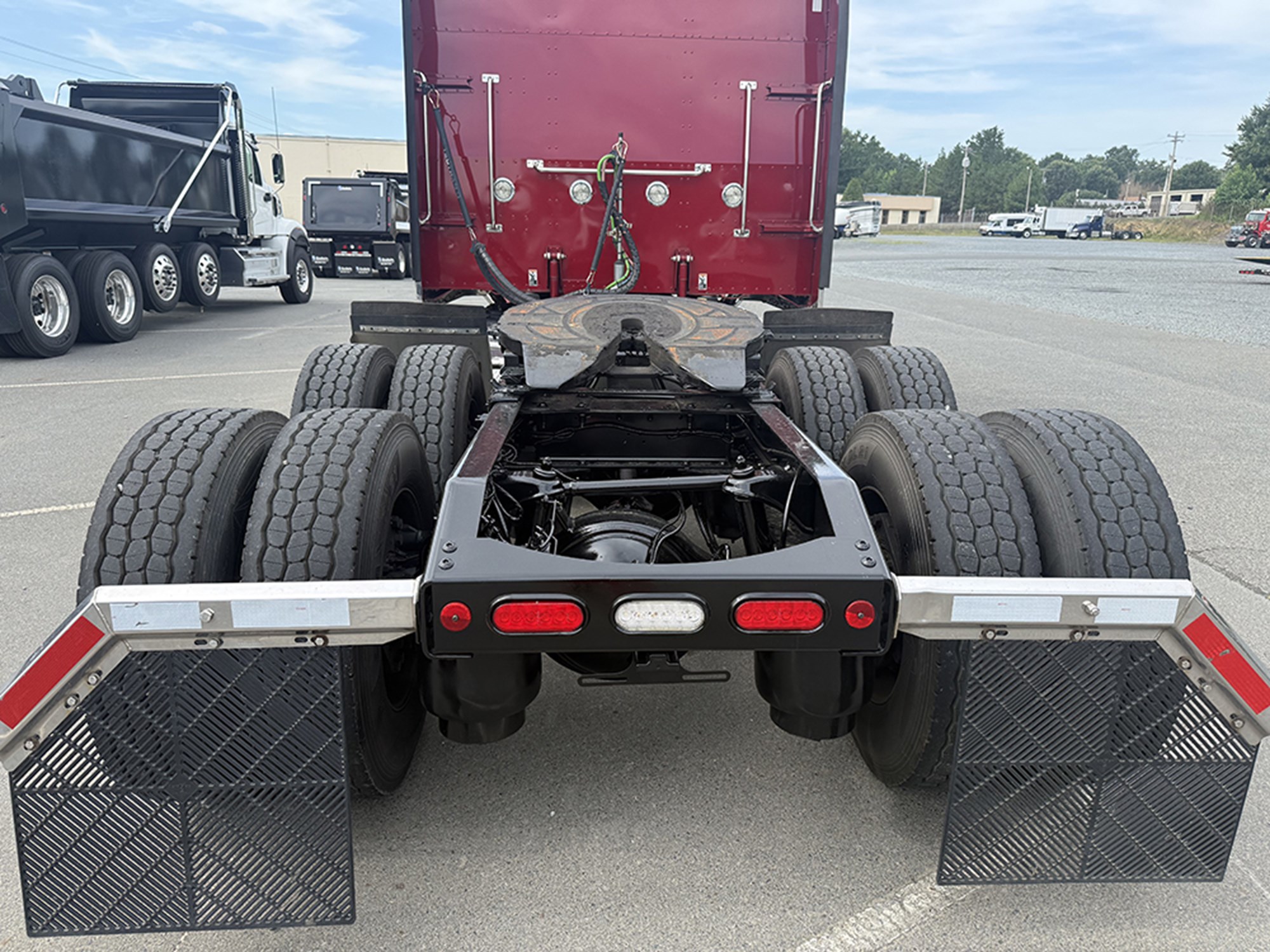 2021 Peterbilt 567 1784644545636 2021 Peterbilt 567 1784644545636