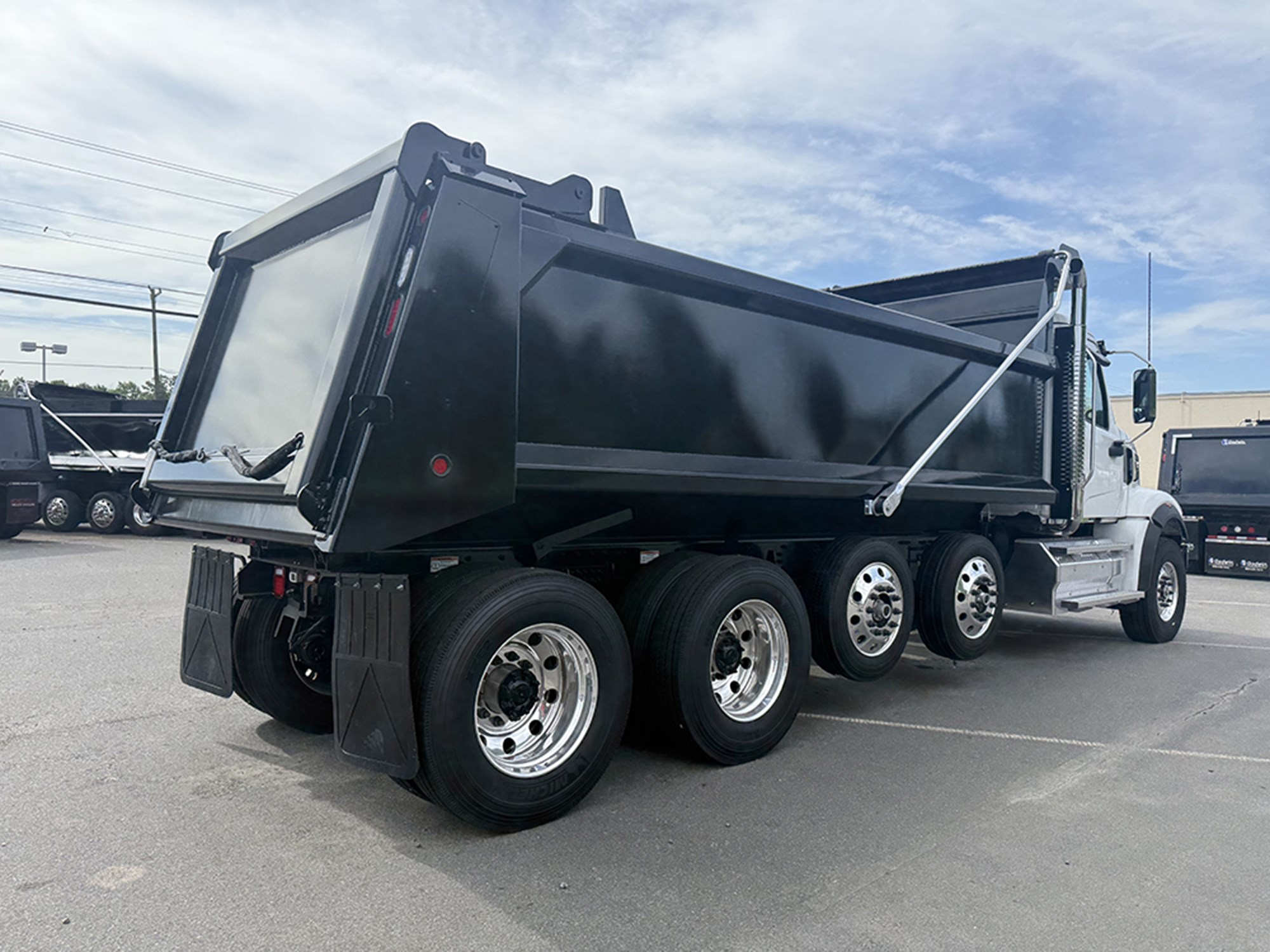 2026 Western Star 49X 2026 Western Star 49X - image 4 of 6