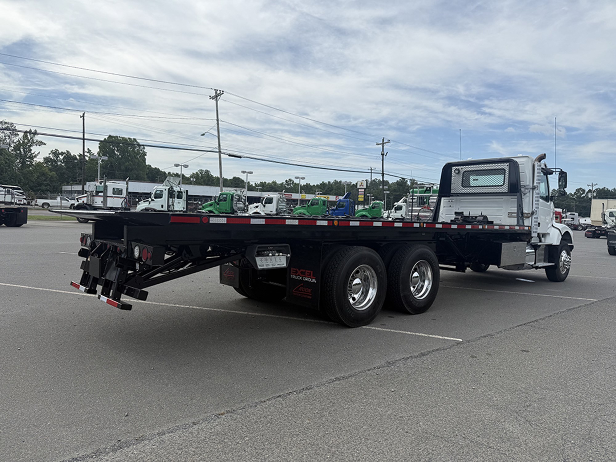 2016 Volvo VHD 1784644947415 2016 Volvo VHD 1784644947415