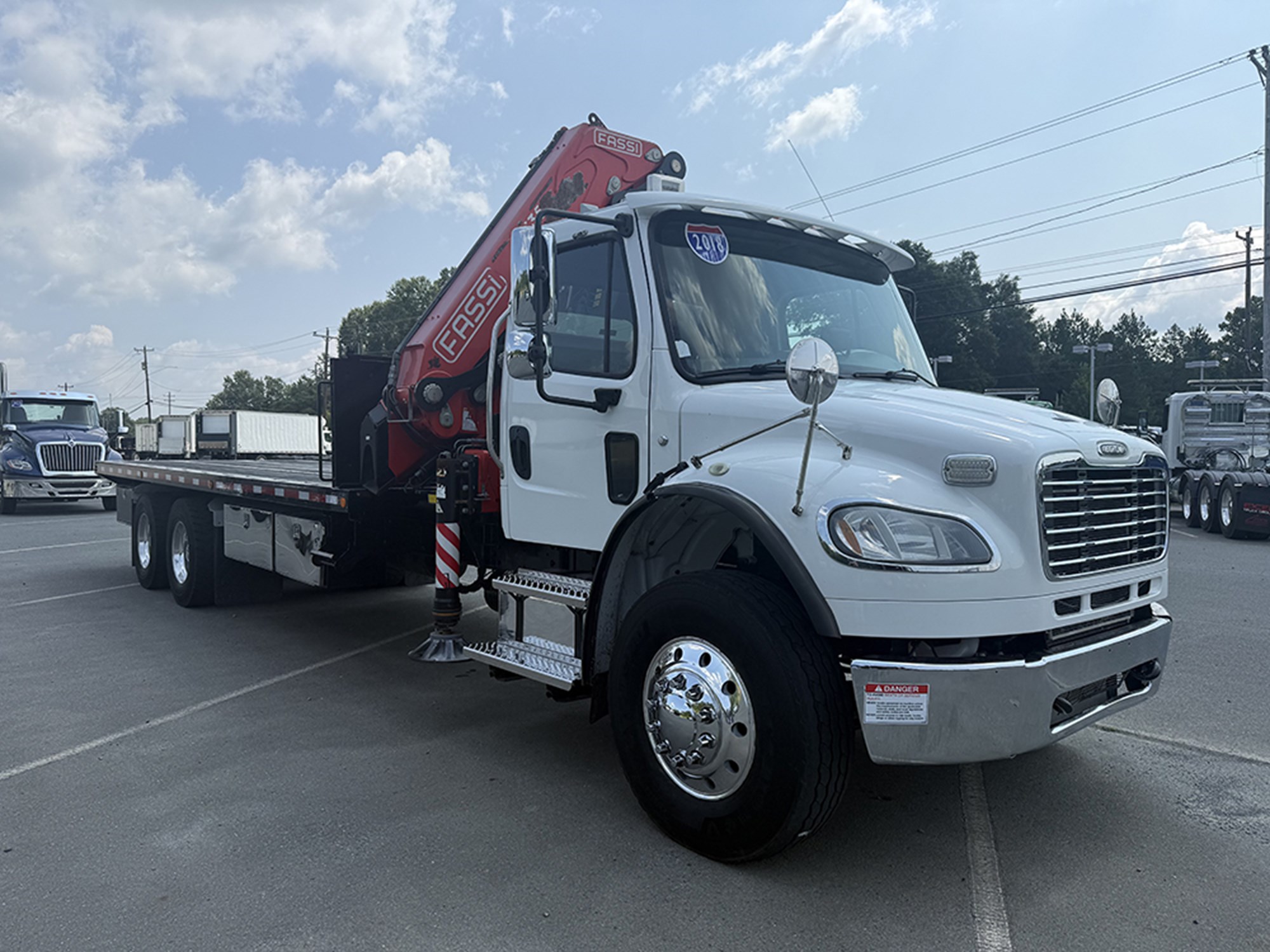 2018 Freightliner M2 1785341390336 2018 Freightliner M2 1785341390336