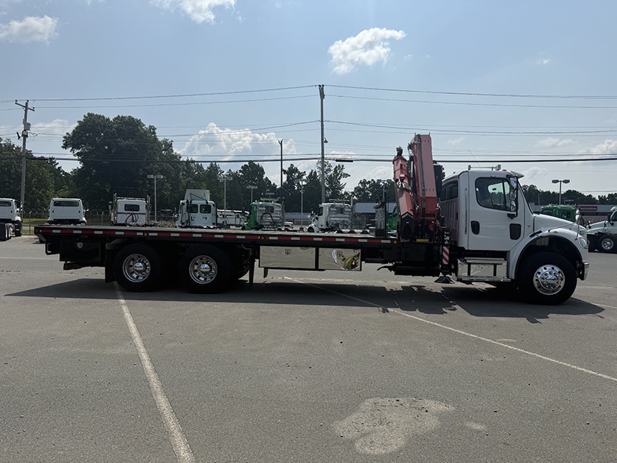 2018 Freightliner M2 1785341390523 2018 Freightliner M2 1785341390523