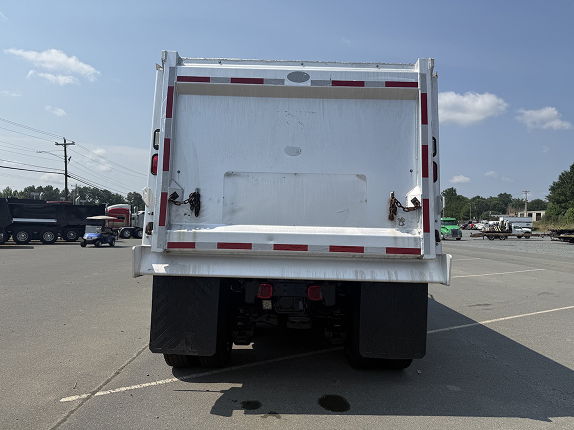 2009 Mack CV713 1785340813056 2009 Mack CV713 1785340813056