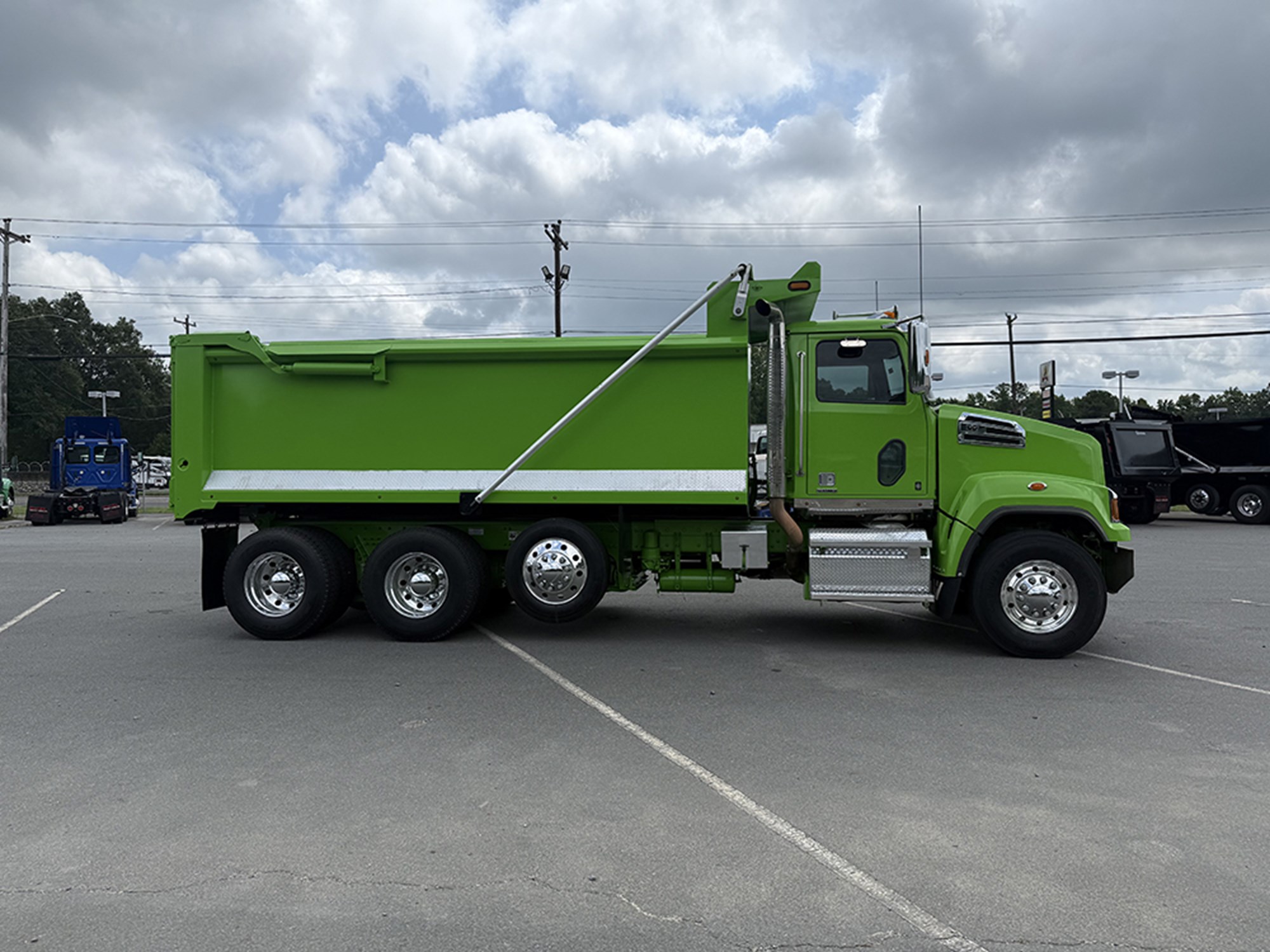2021 Western Star 4700SF 1785782551082 2021 Western Star 4700SF 1785782551082
