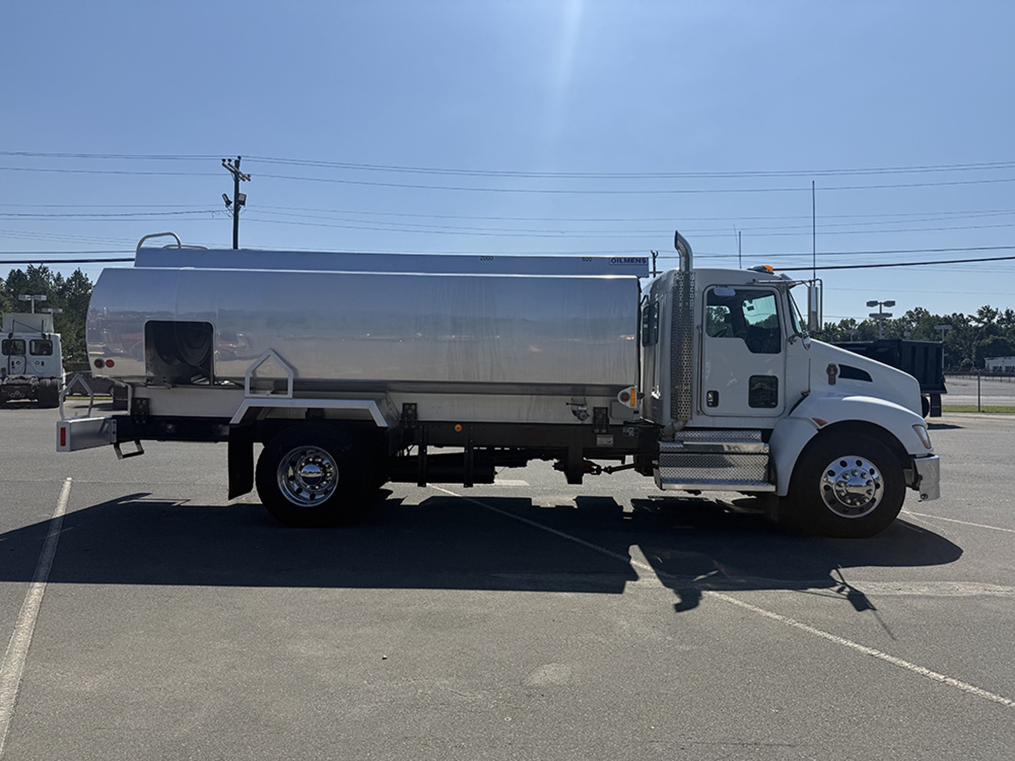 2020 Kenworth T3 Series 2020 Kenworth T3 Series - image 3 of 6