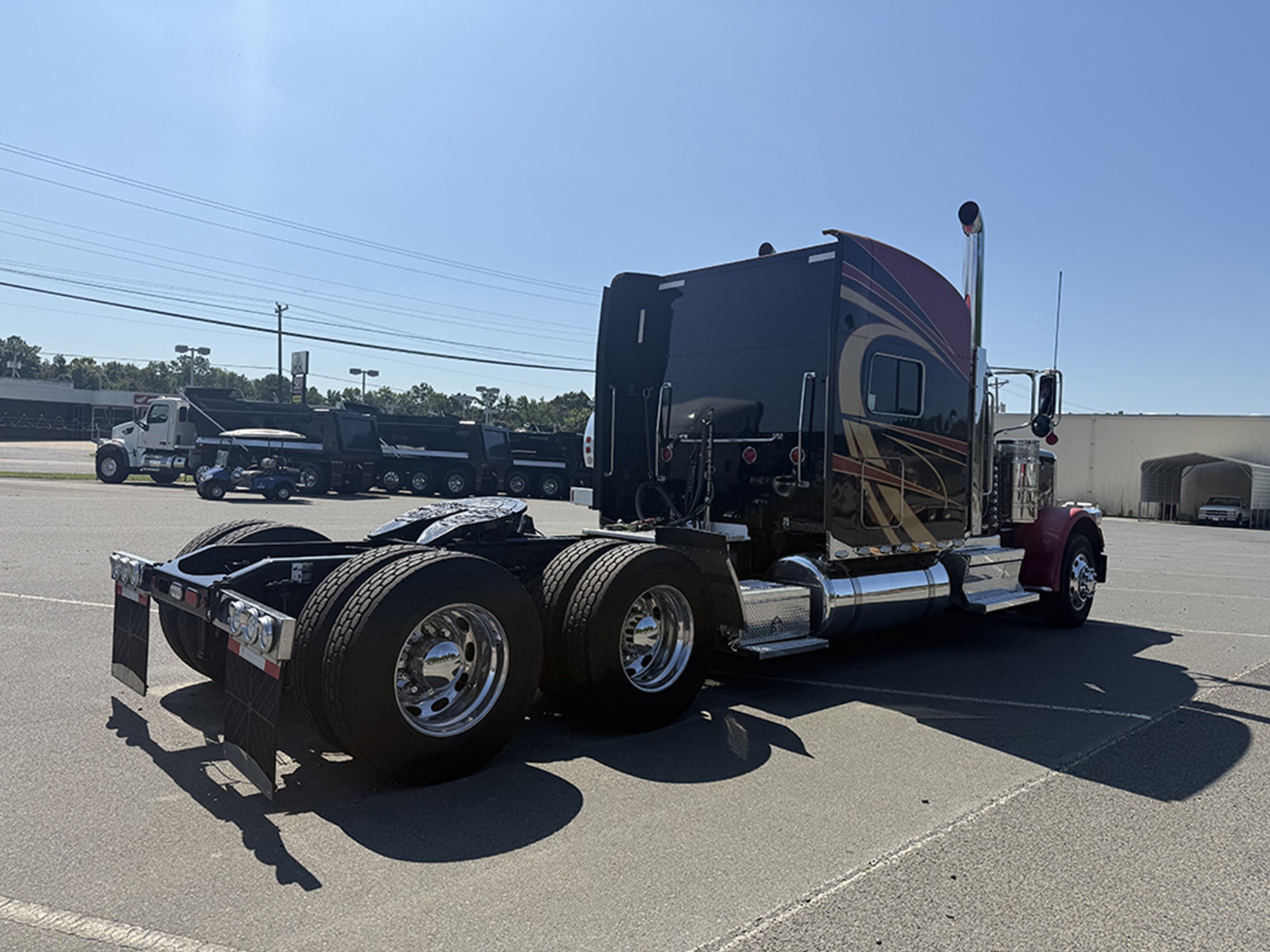 2021 Peterbilt 389 Ext Hood 2021 Peterbilt 389 Ext Hood - image 4 of 6