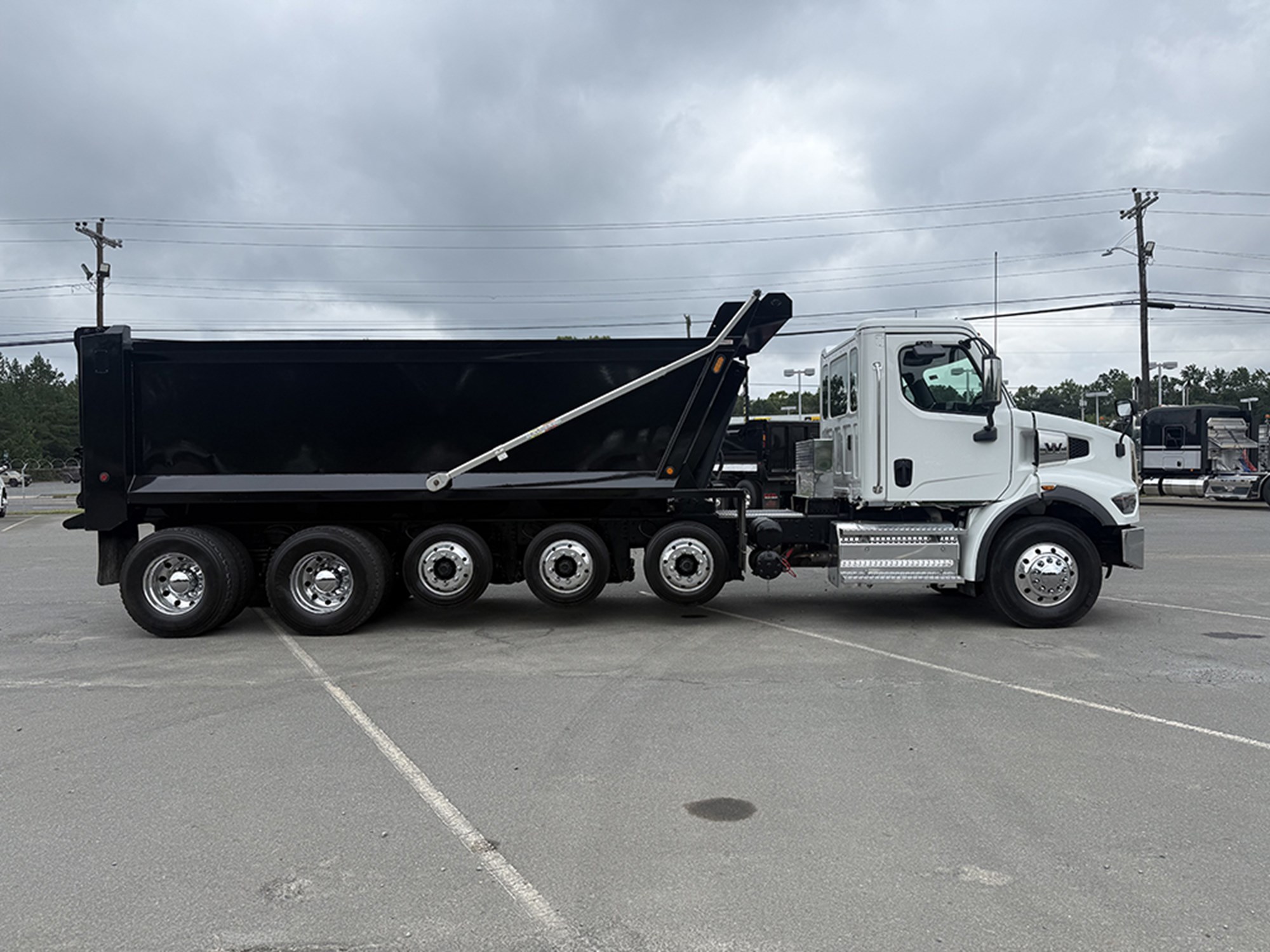 2025 Western Star 47X 1787842010721 2025 Western Star 47X 1787842010721