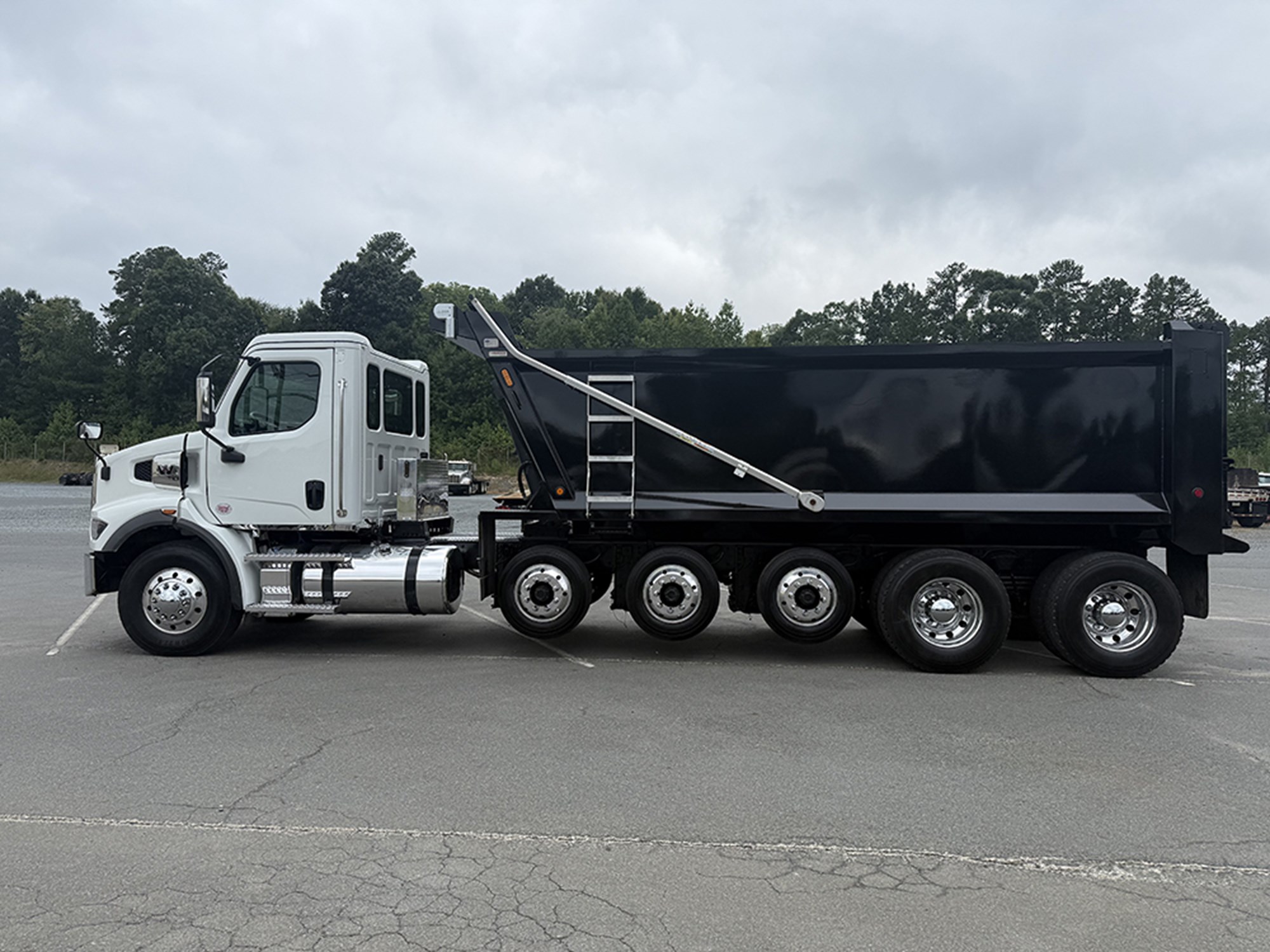 2025 Western Star 47X 1787842011549 2025 Western Star 47X 1787842011549