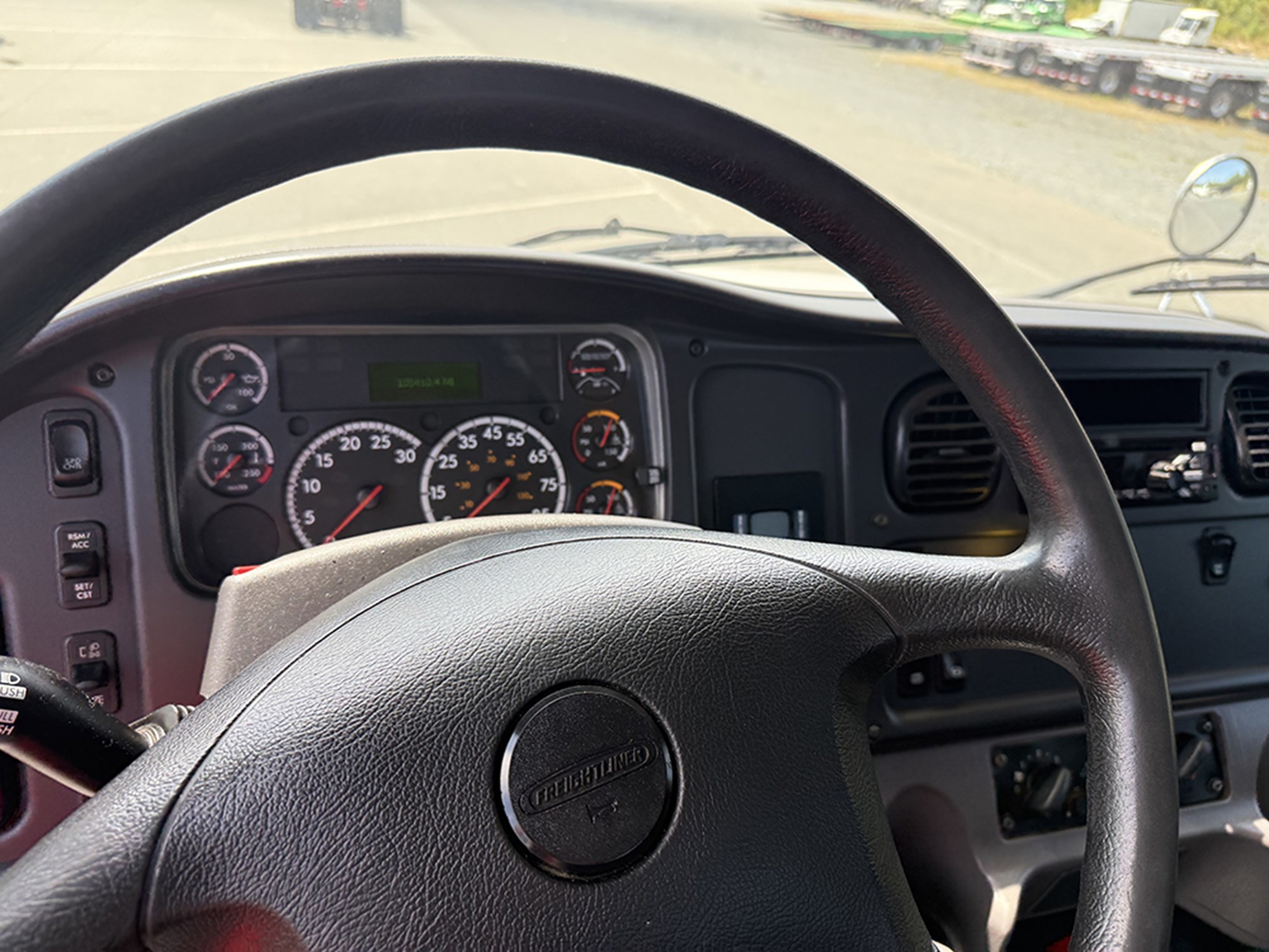 2020 Freightliner M2 1789496182400 2020 Freightliner M2 1789496182400