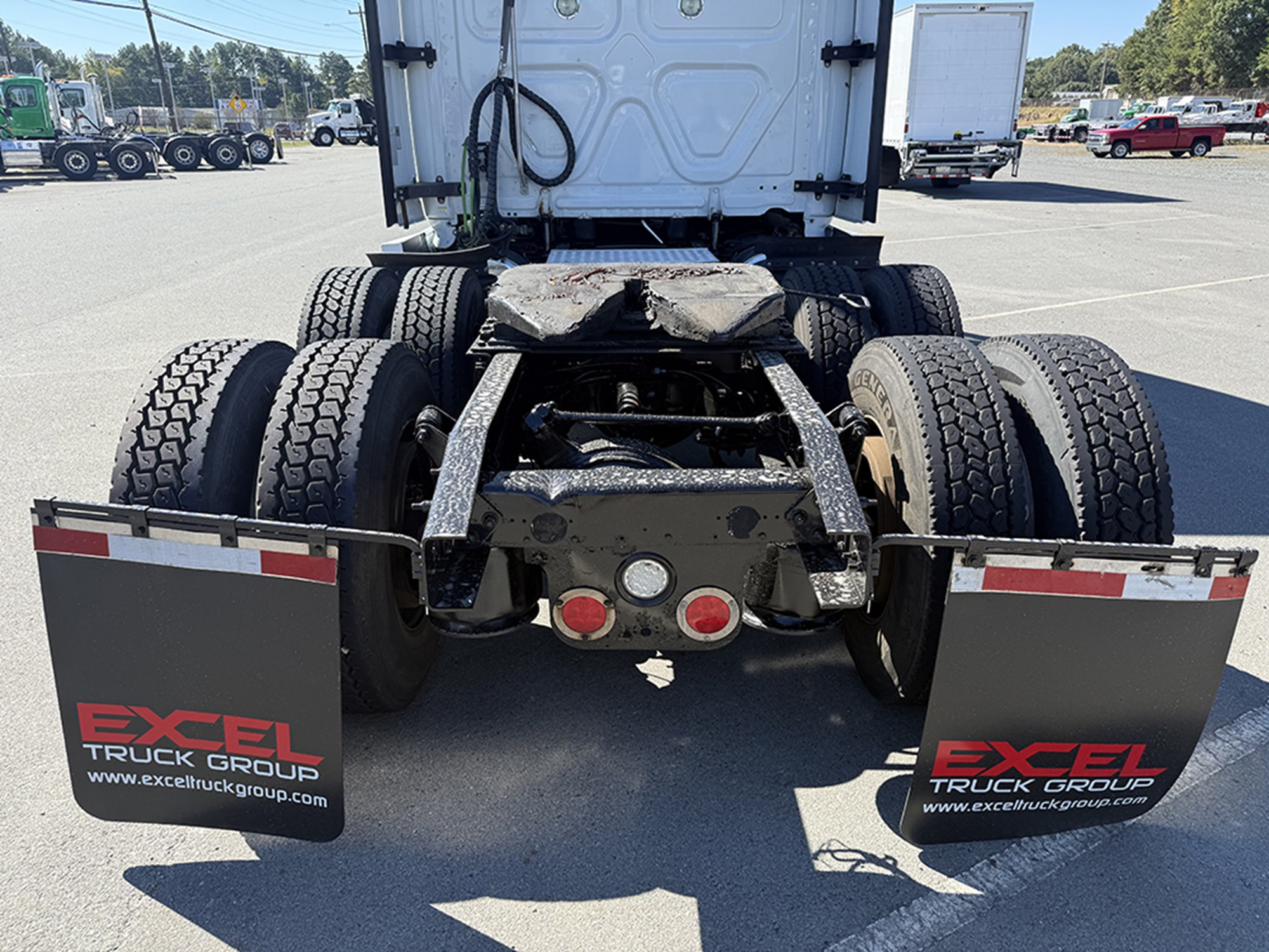 2016 Freightliner Cascadia 125 2016 Freightliner Cascadia 125 - image 5 of 6