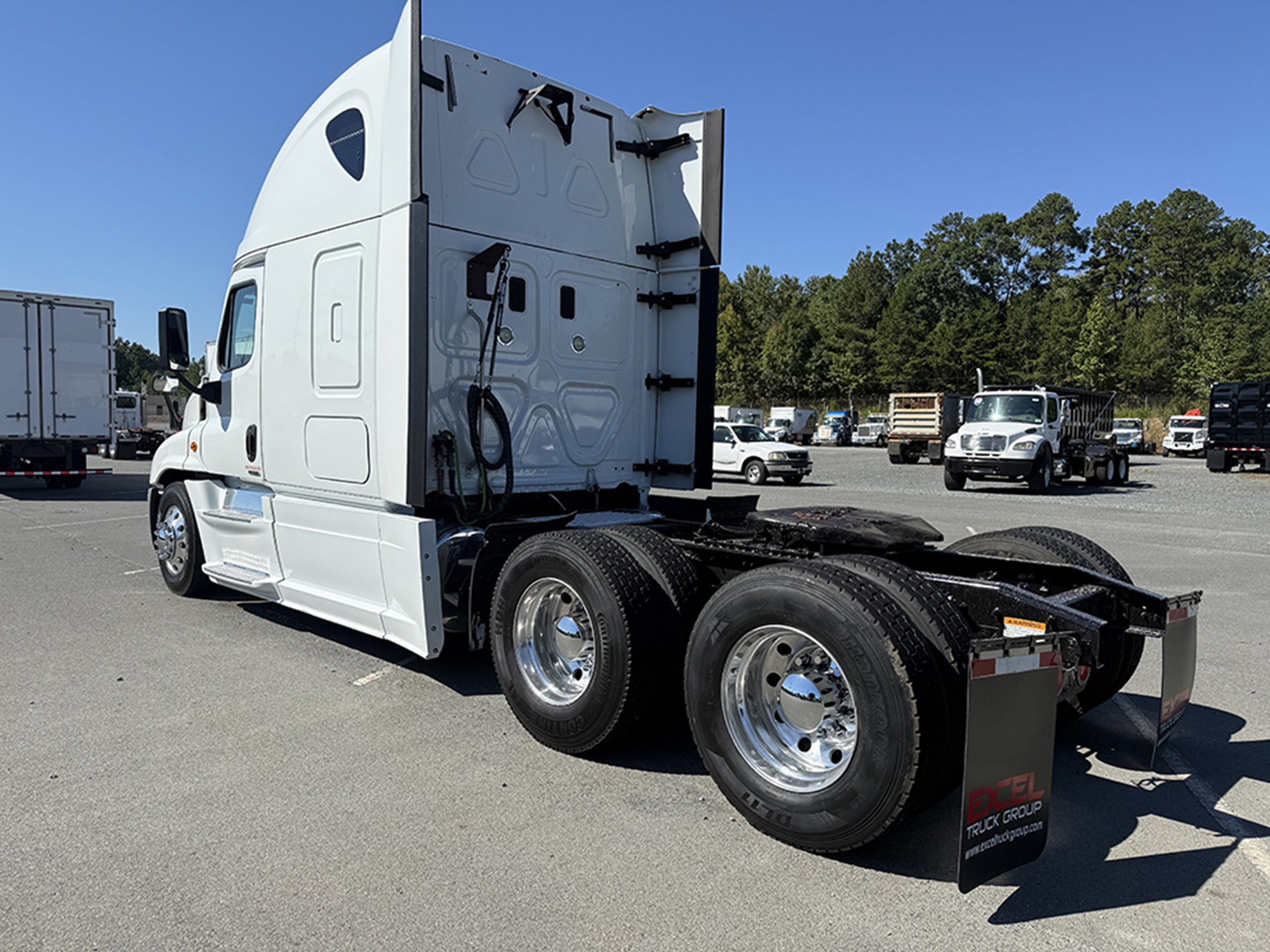 2016 Freightliner Cascadia 125 2016 Freightliner Cascadia 125 - image 6 of 6