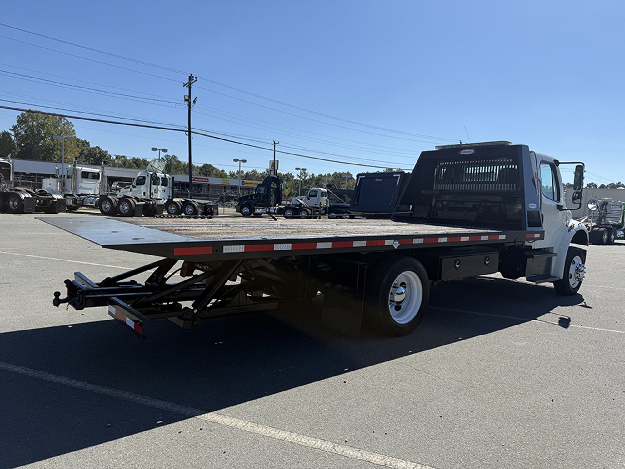 2020 Freightliner M2 1791395556081 2020 Freightliner M2 1791395556081