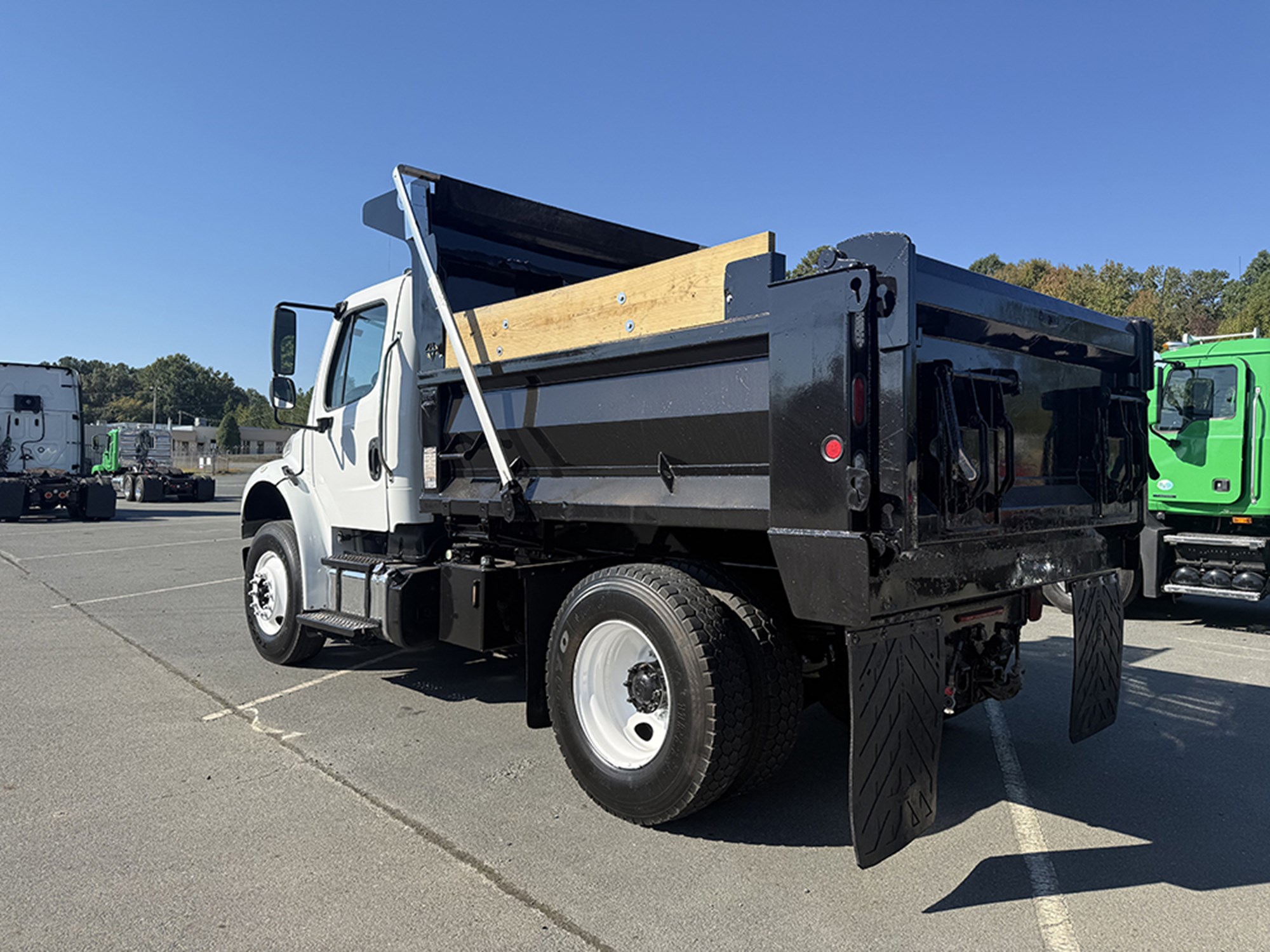 2018 Freightliner M2 2018 Freightliner M2 - image 6 of 6