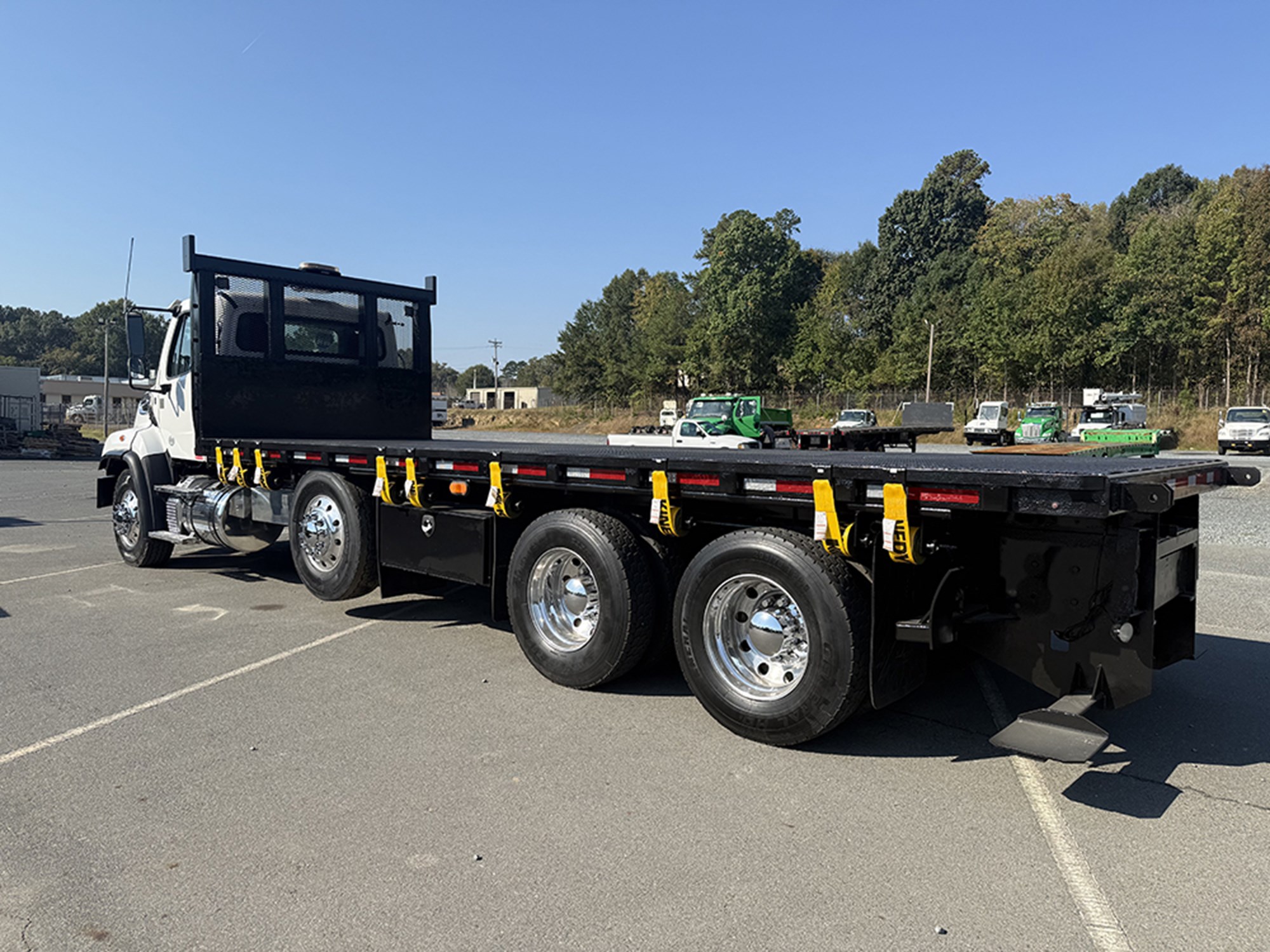 2018 Freightliner 114SD 2018 Freightliner 114SD - image 6 of 6