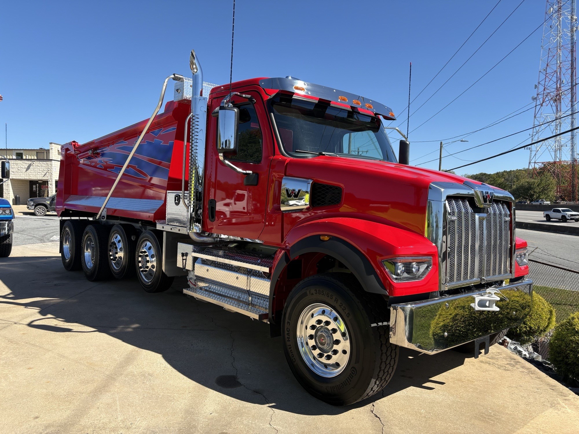 2027 Western Star 49X 2027 Western Star 49X - image 1 of 6