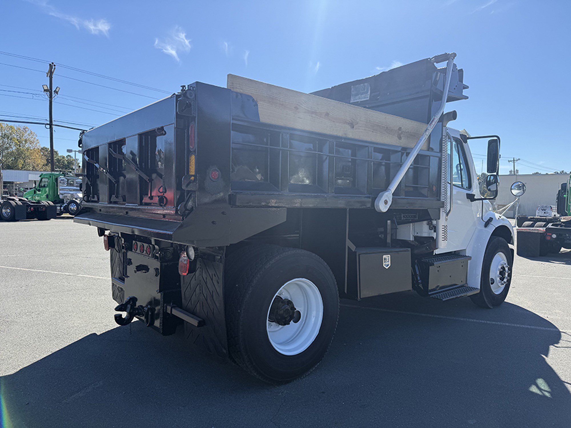 2017 Freightliner M2 1793122022090 2017 Freightliner M2 1793122022090