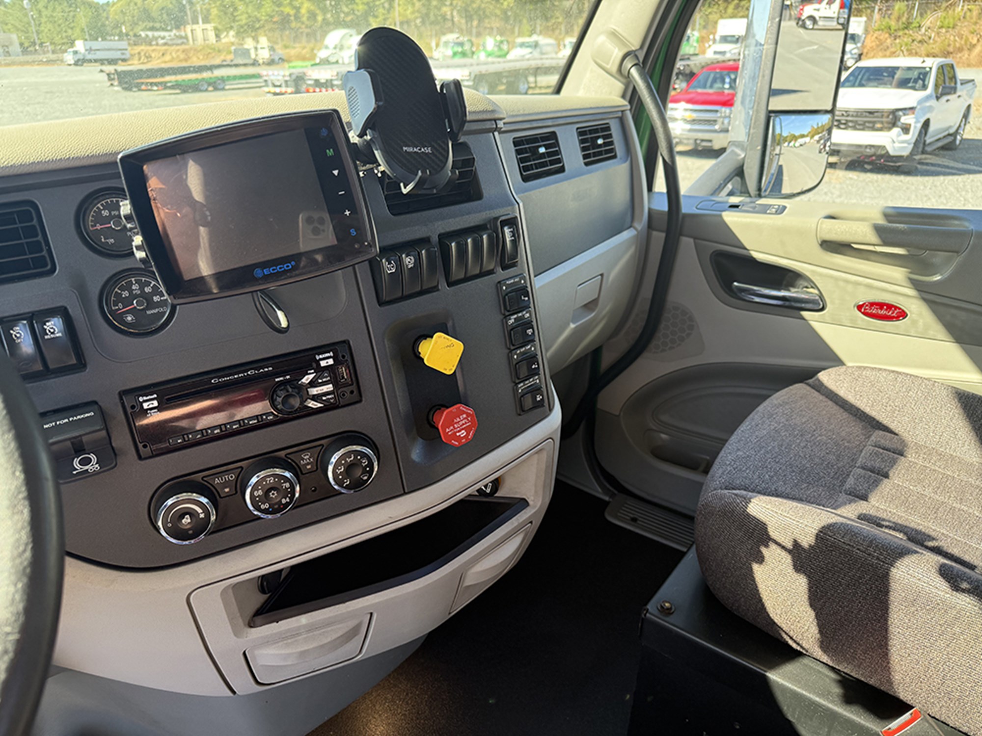 2019 Peterbilt 567 1793122260668 2019 Peterbilt 567 1793122260668